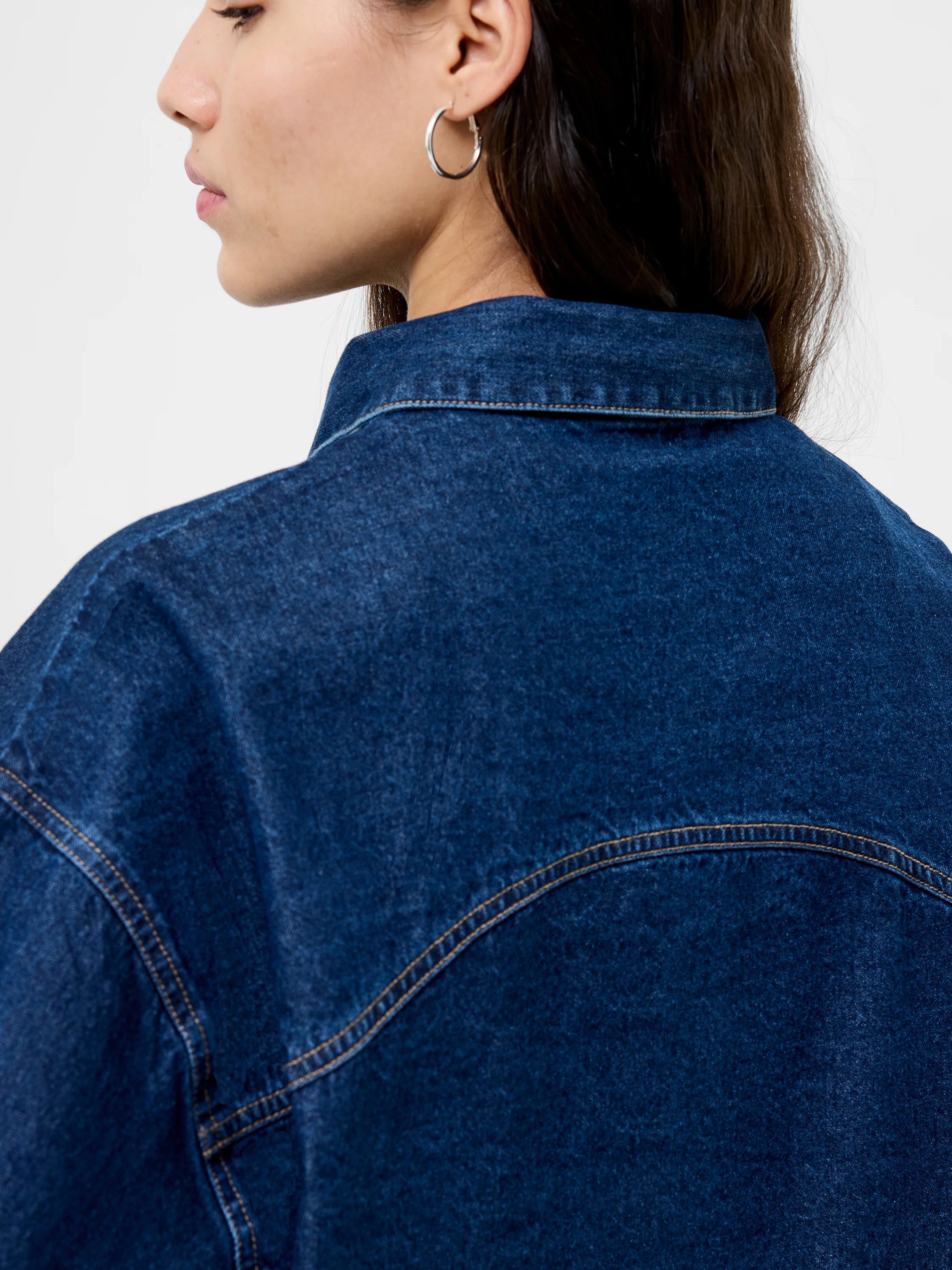 Archie Denim Cropped Shirt - Image 6