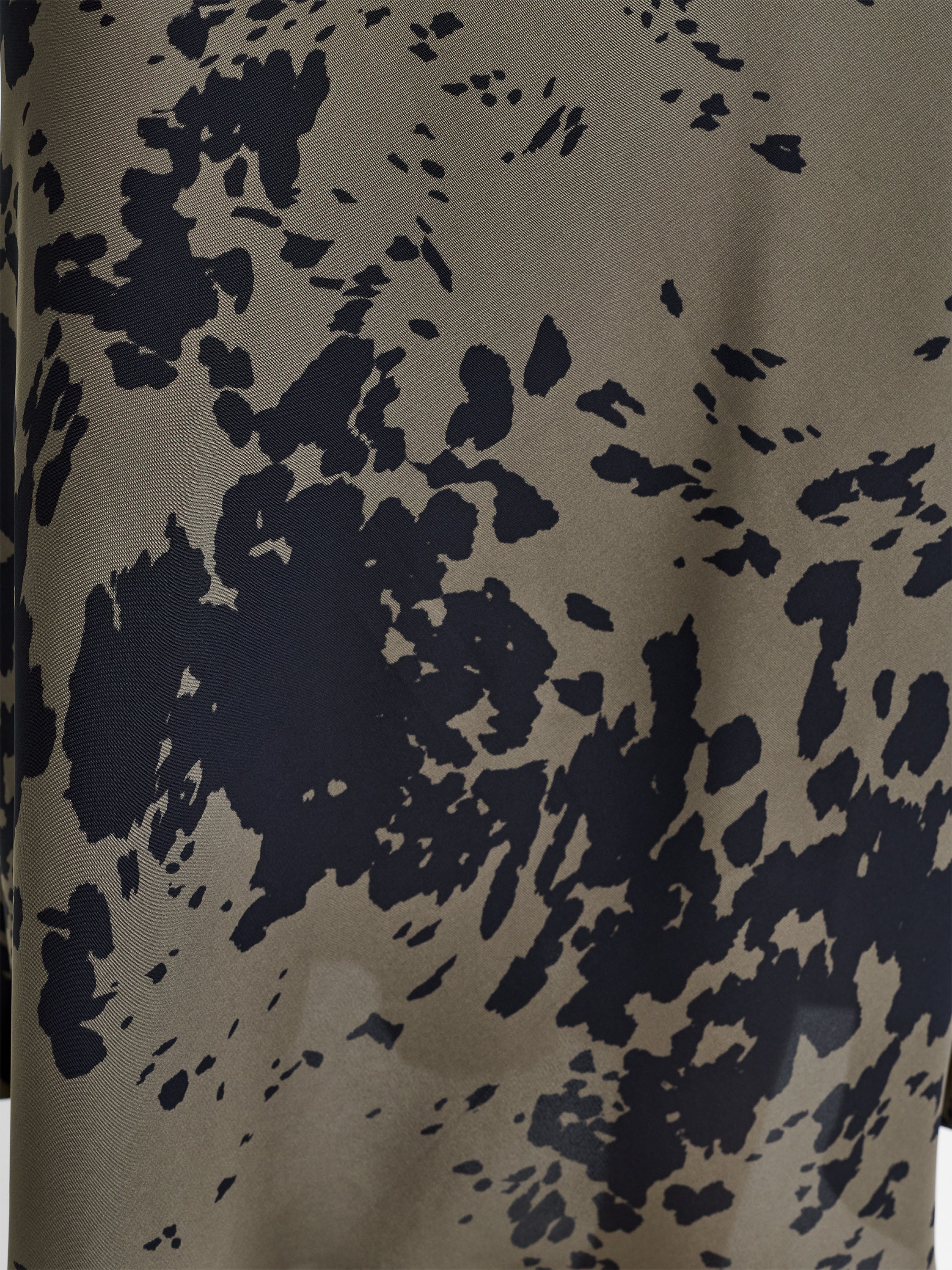 Aria Bernice Midi Skirt - Image 3