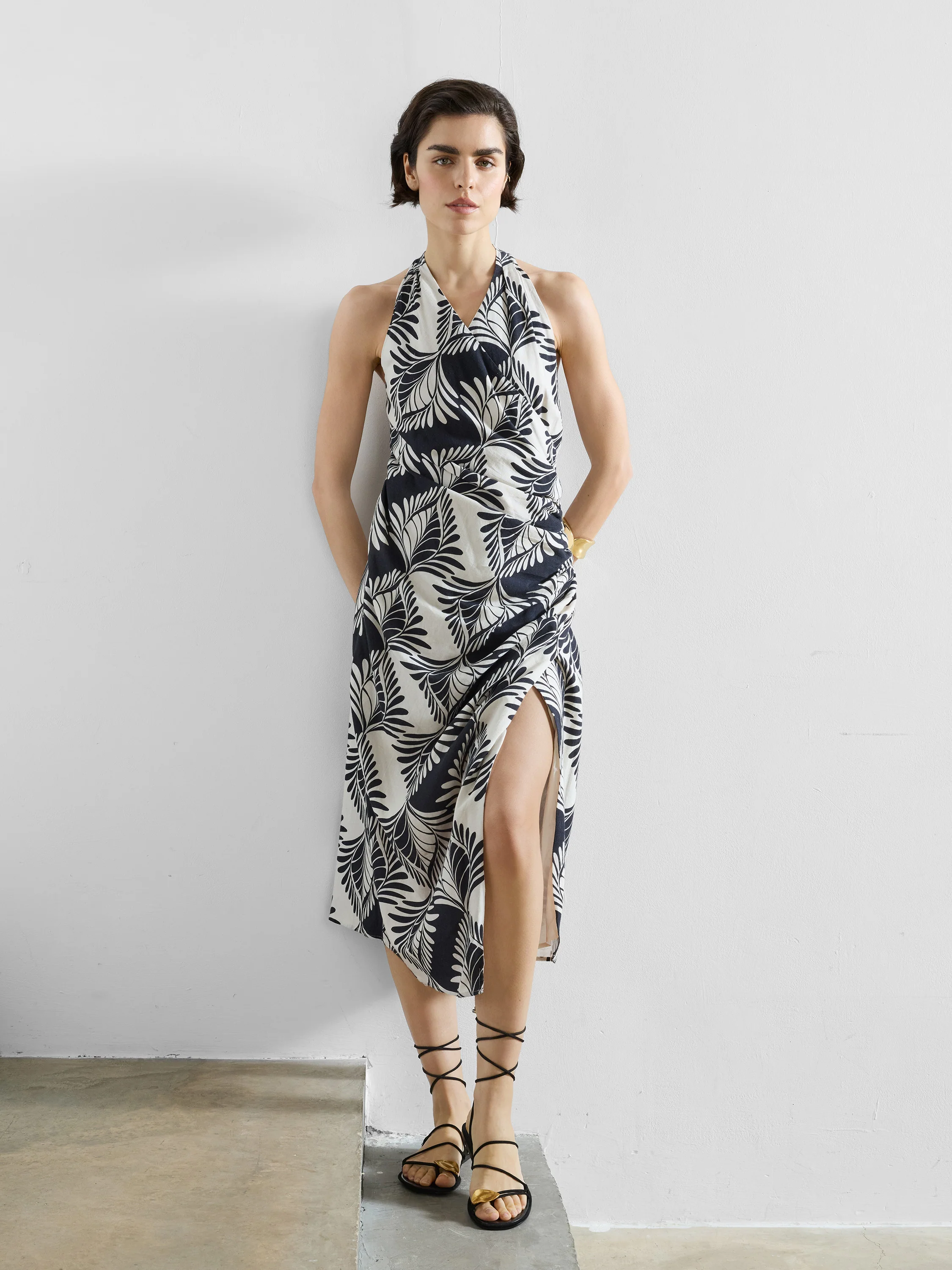 Ariette Linen Blend Crossover Midi Dress - Image 3
