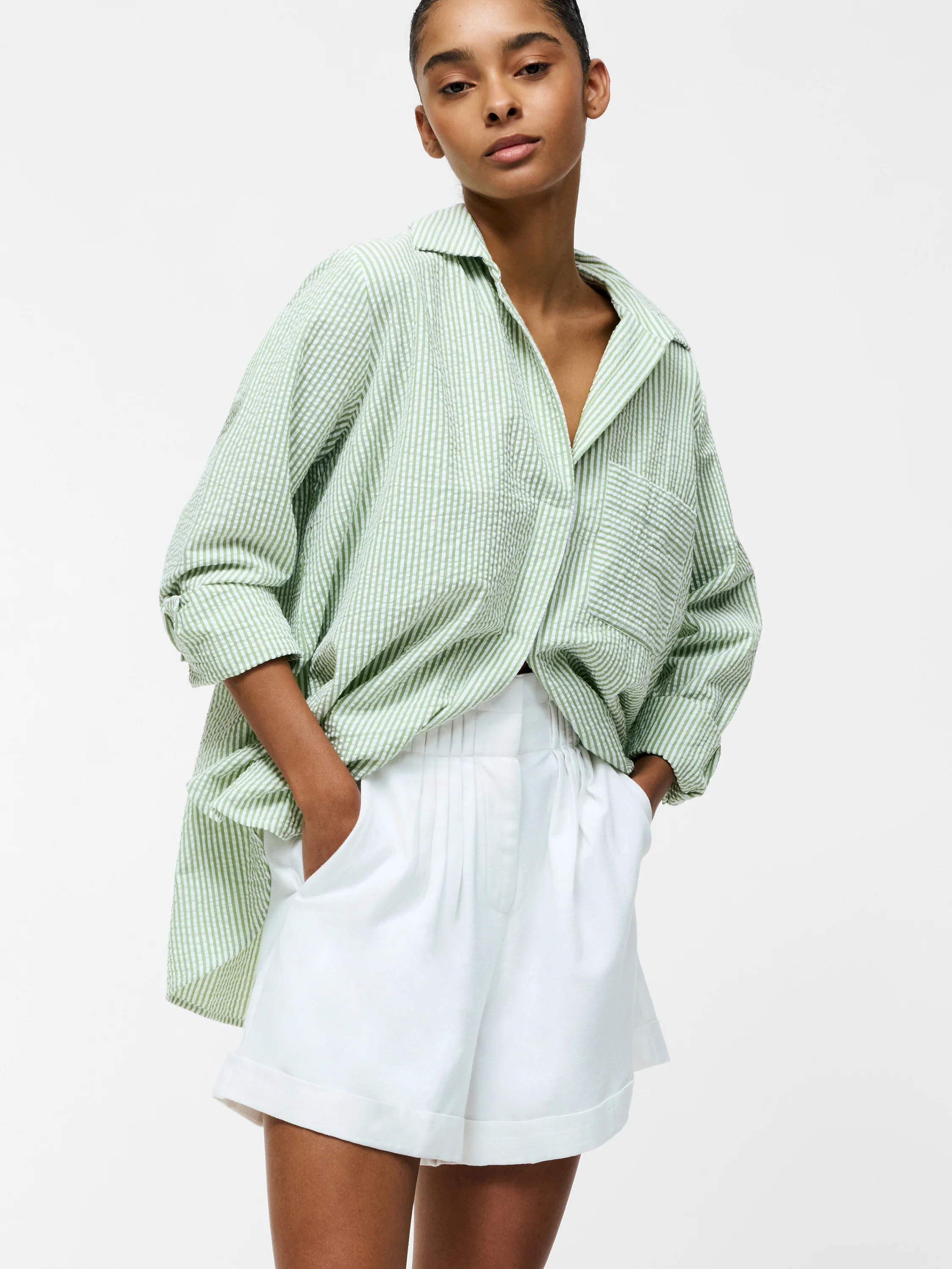 Ariette Linen Shorts - Image 3