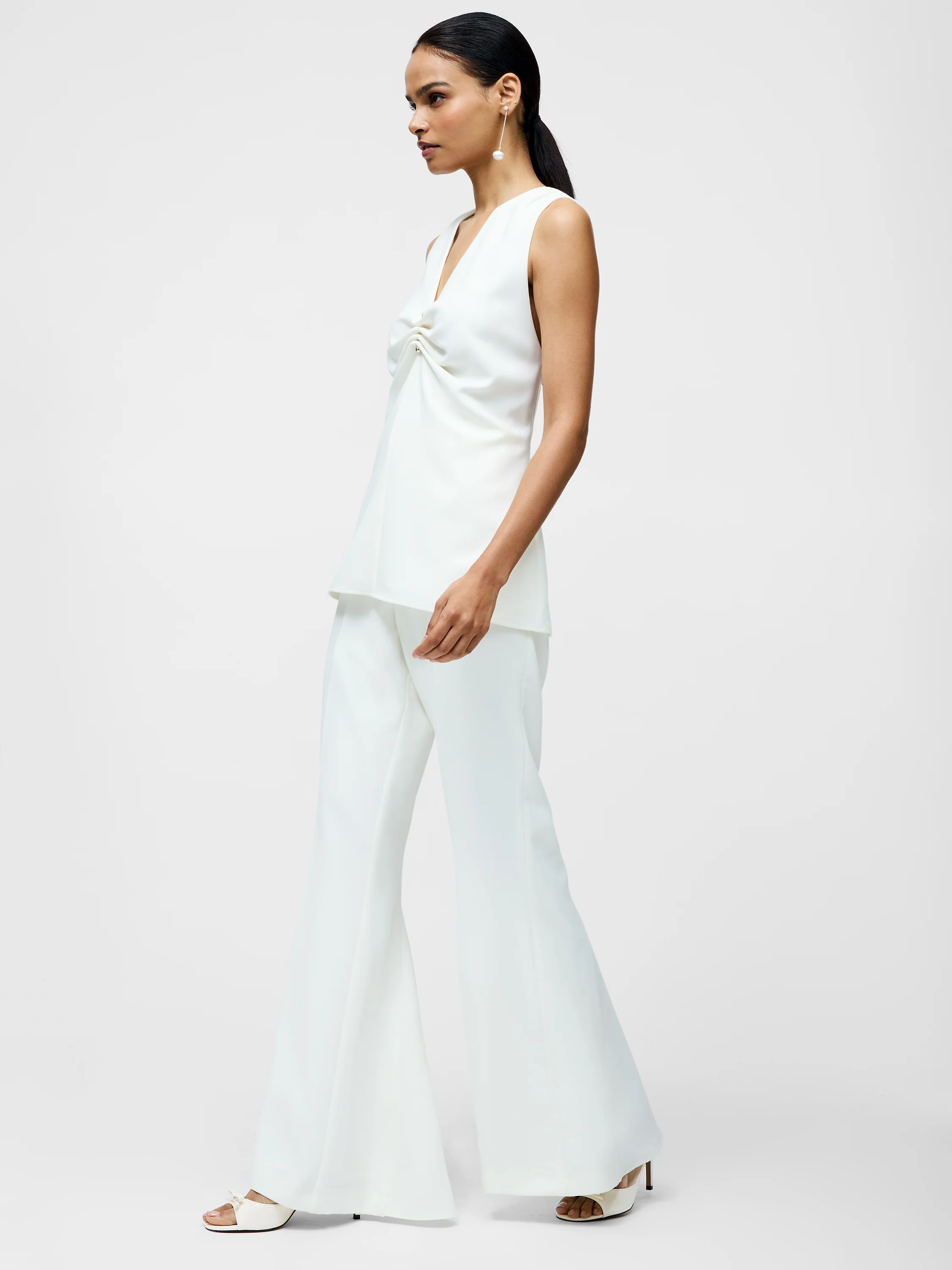 Arlette Sleeveless V Neck Top - Image 3