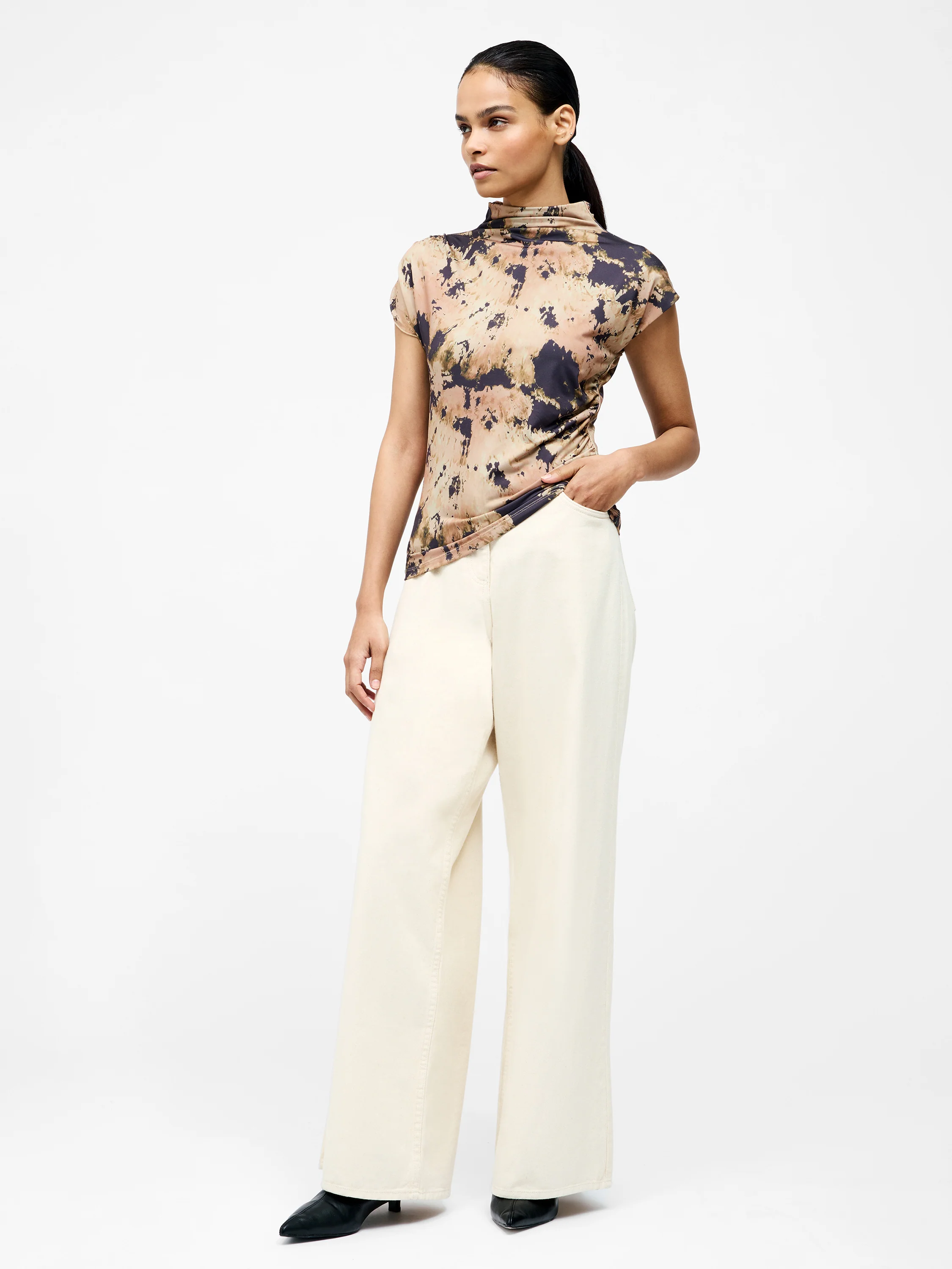 Ava Ruched Top - Image 2