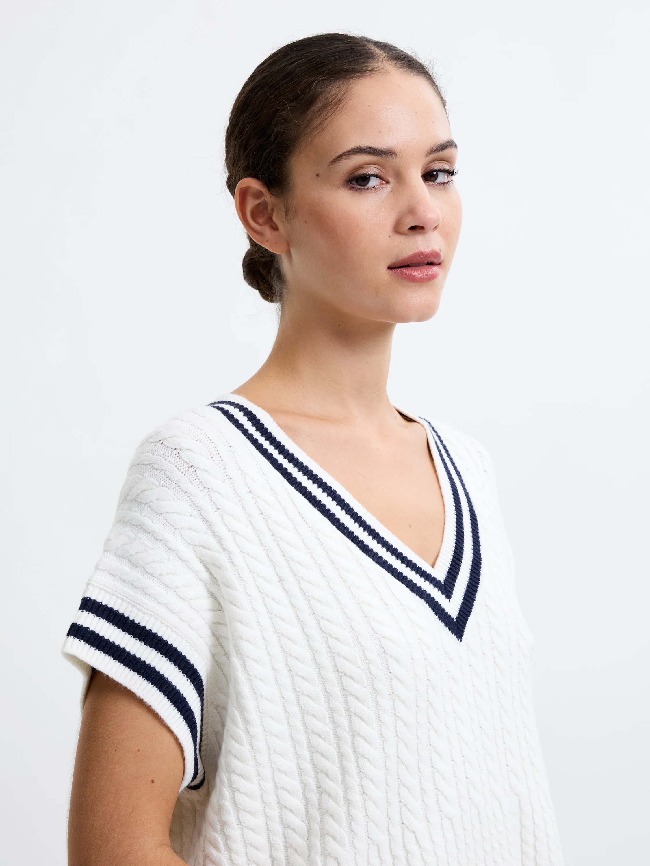 Babysoft Cable Knit V-Neck Tank Vest - Image 4