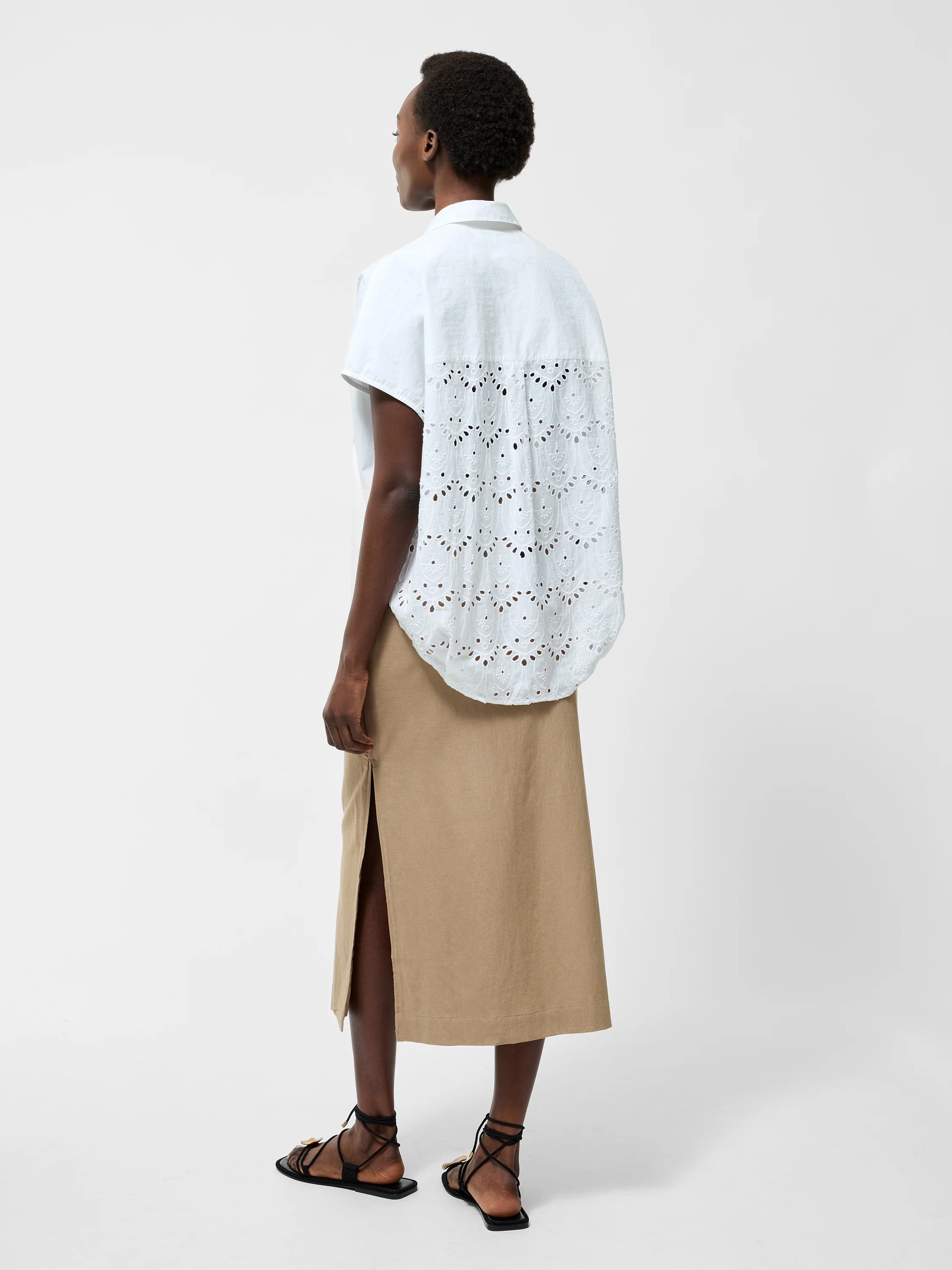 Broderie Back Short Sleeve Popover Shirt - Image 5