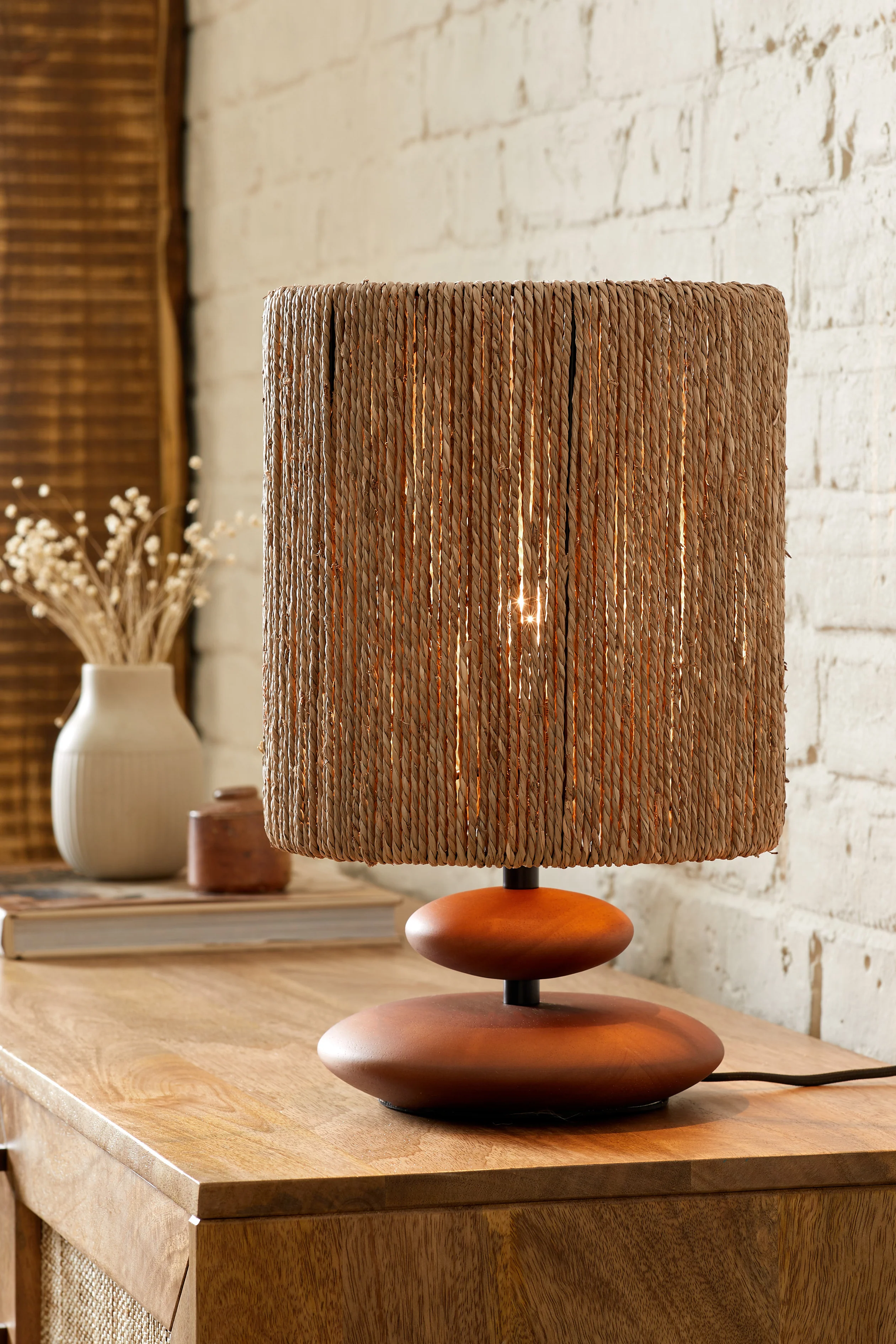 Cala Table Lamp - Image 2
