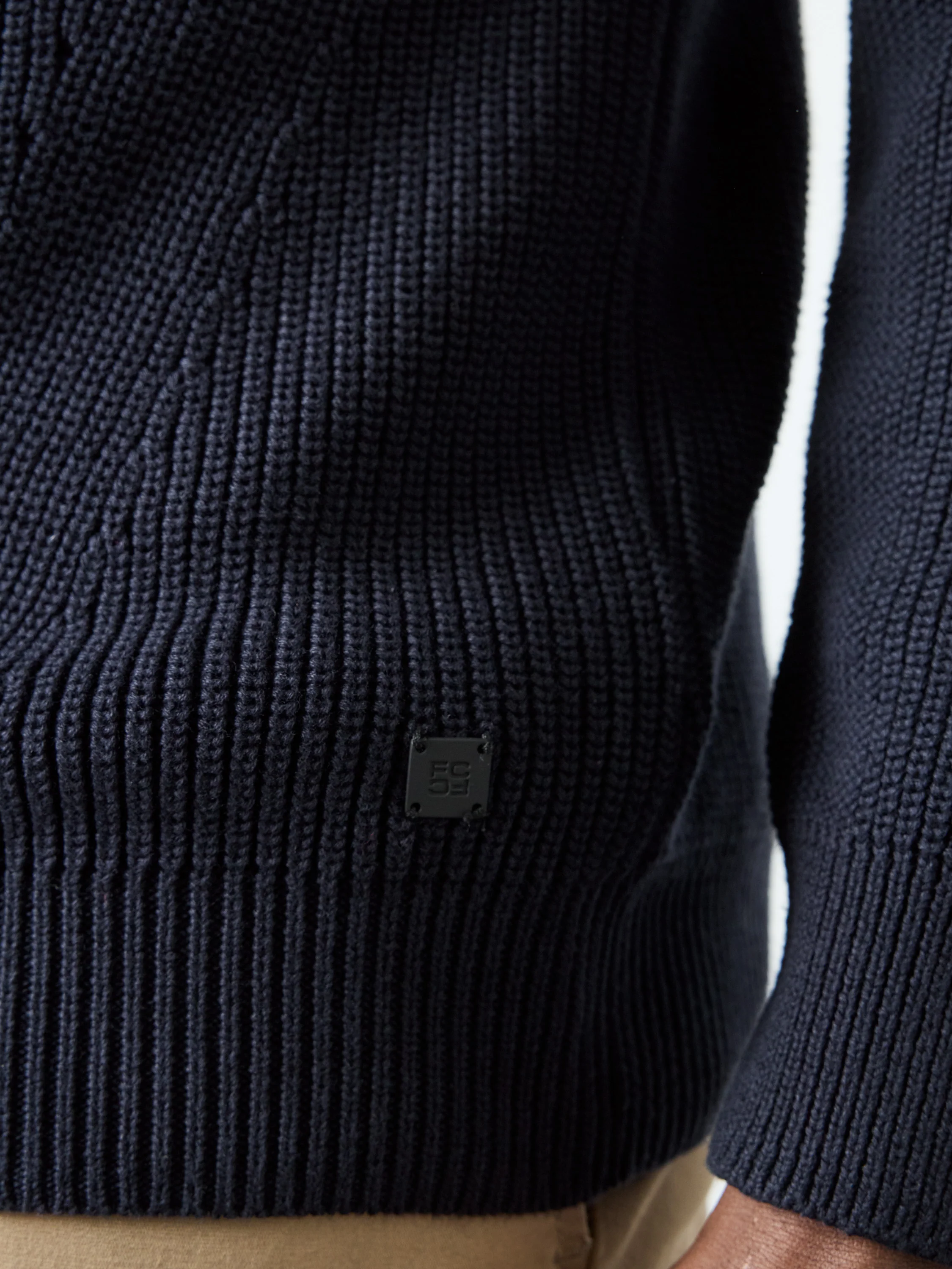 Cardigan Stitch Crew Neck Jumper - Image 3