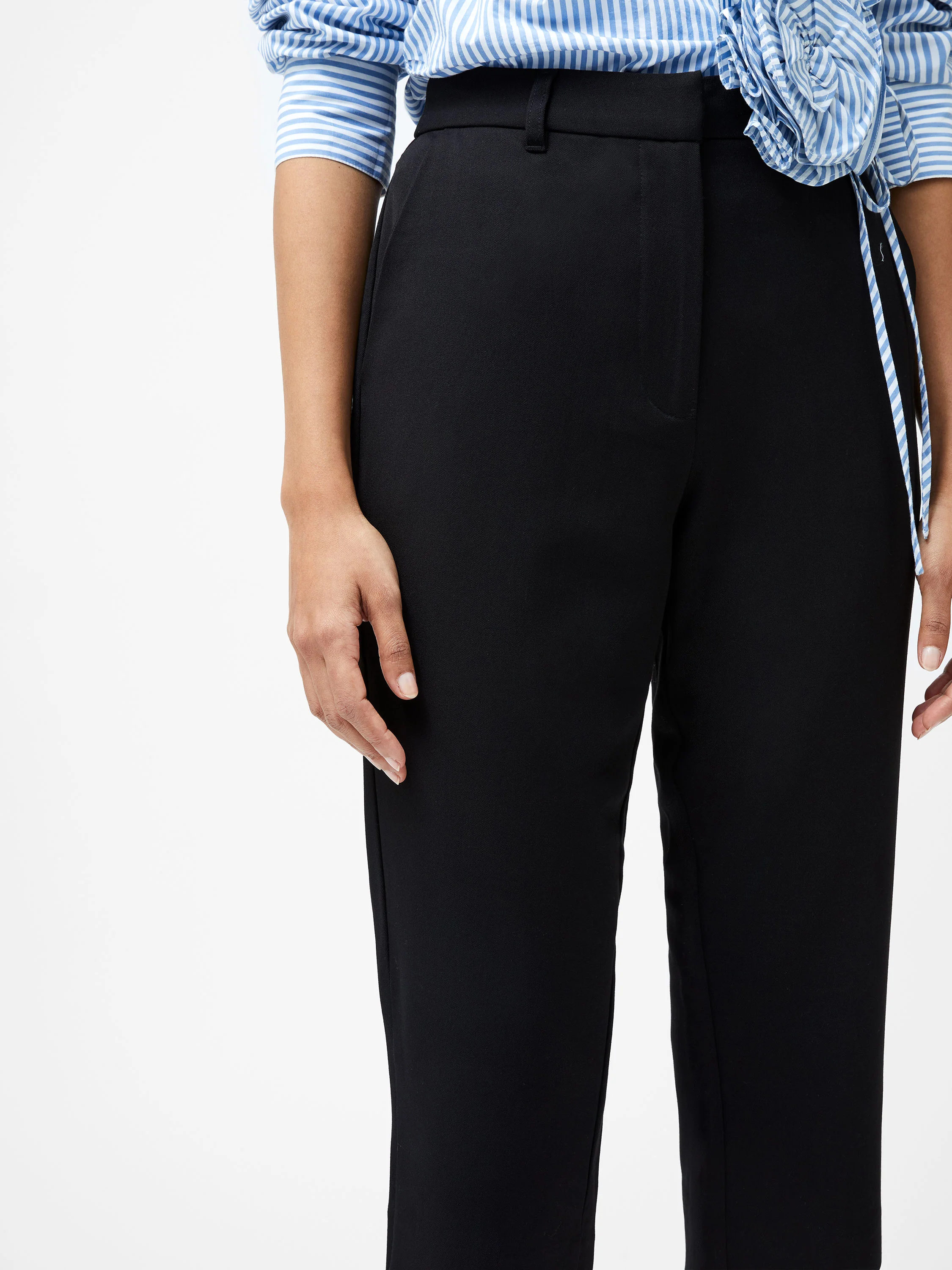 Carson Capri Trousers - Image 2