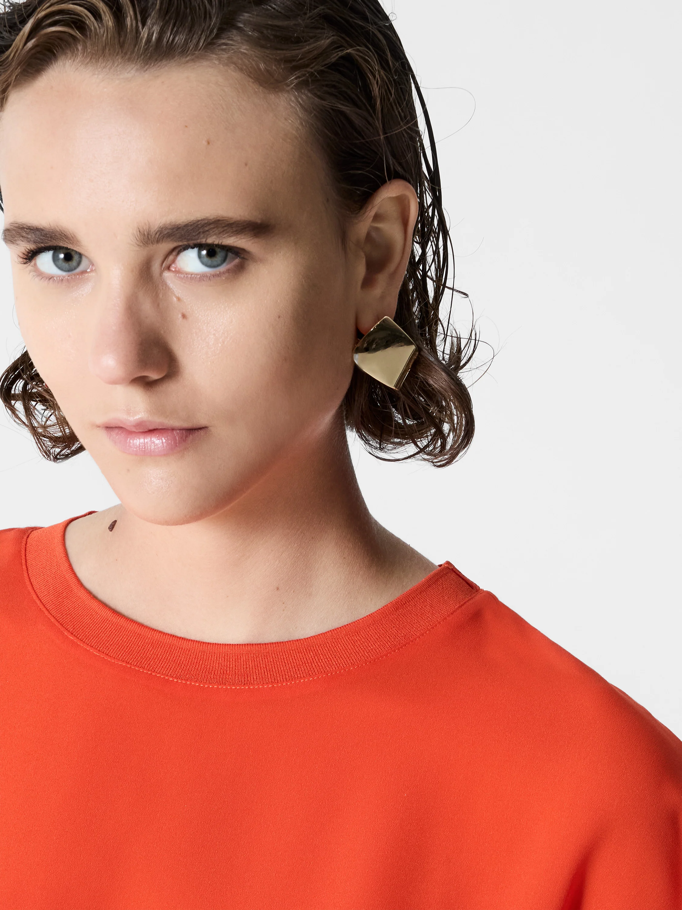 Crepe Light Crew Neck Top - Image 4