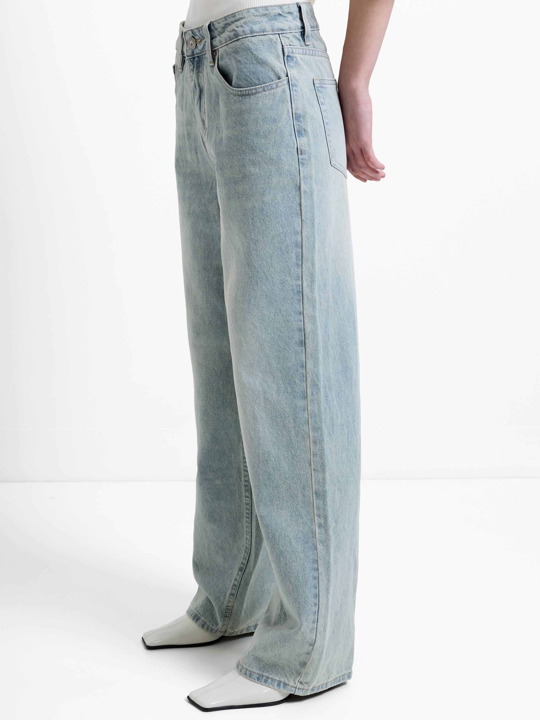 Dallas Denim Straight Leg Jeans - Image 4