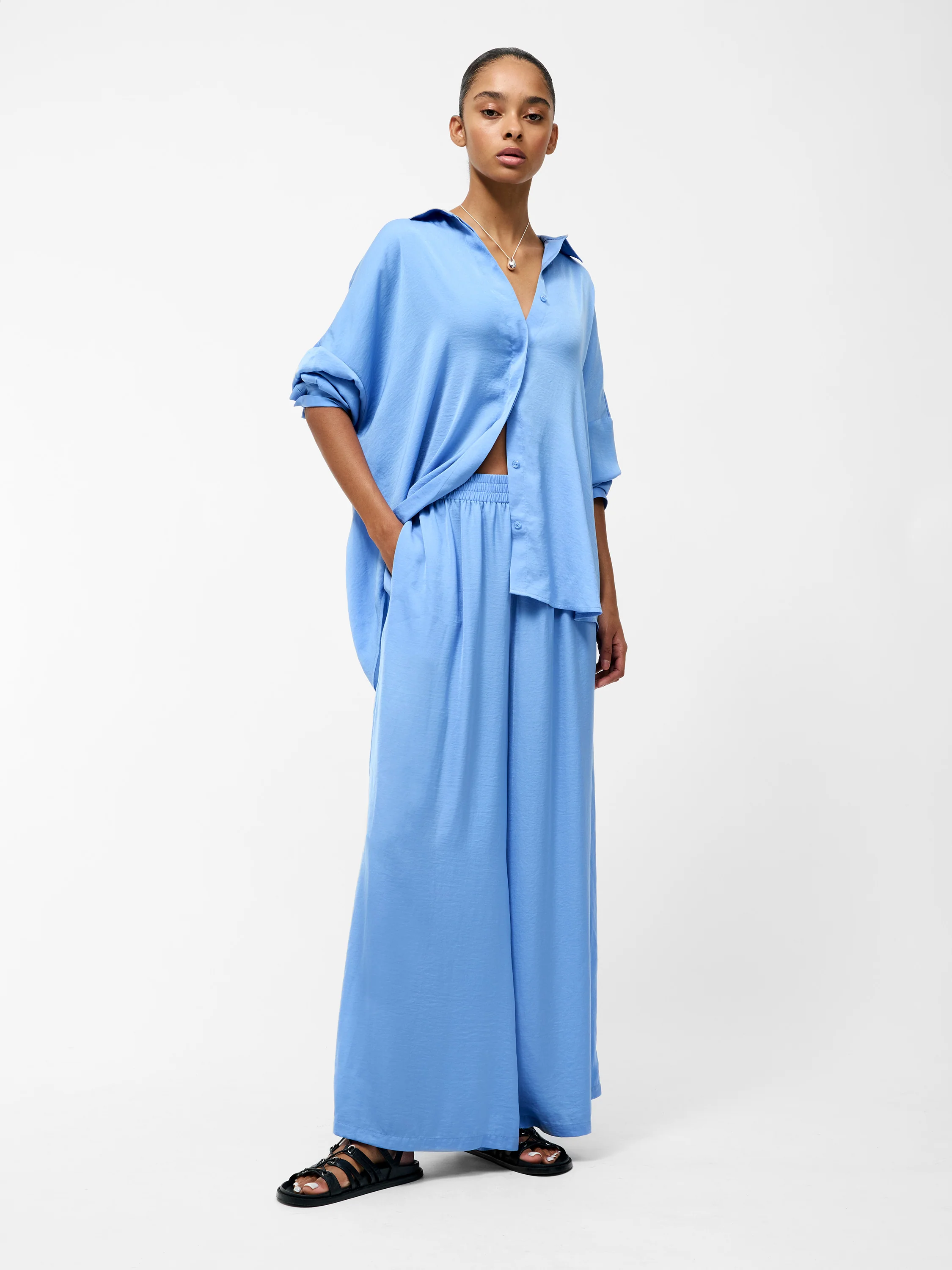 Damasco Air Flow Poly Wide Leg Trousers