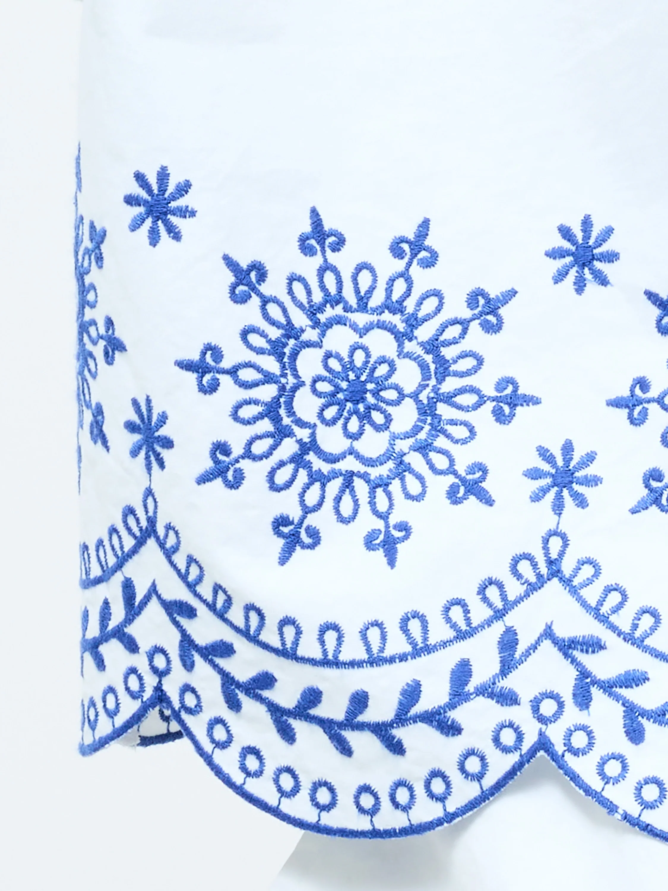 Embroidered Hem Popover Short Sleeve Shirt - Image 3