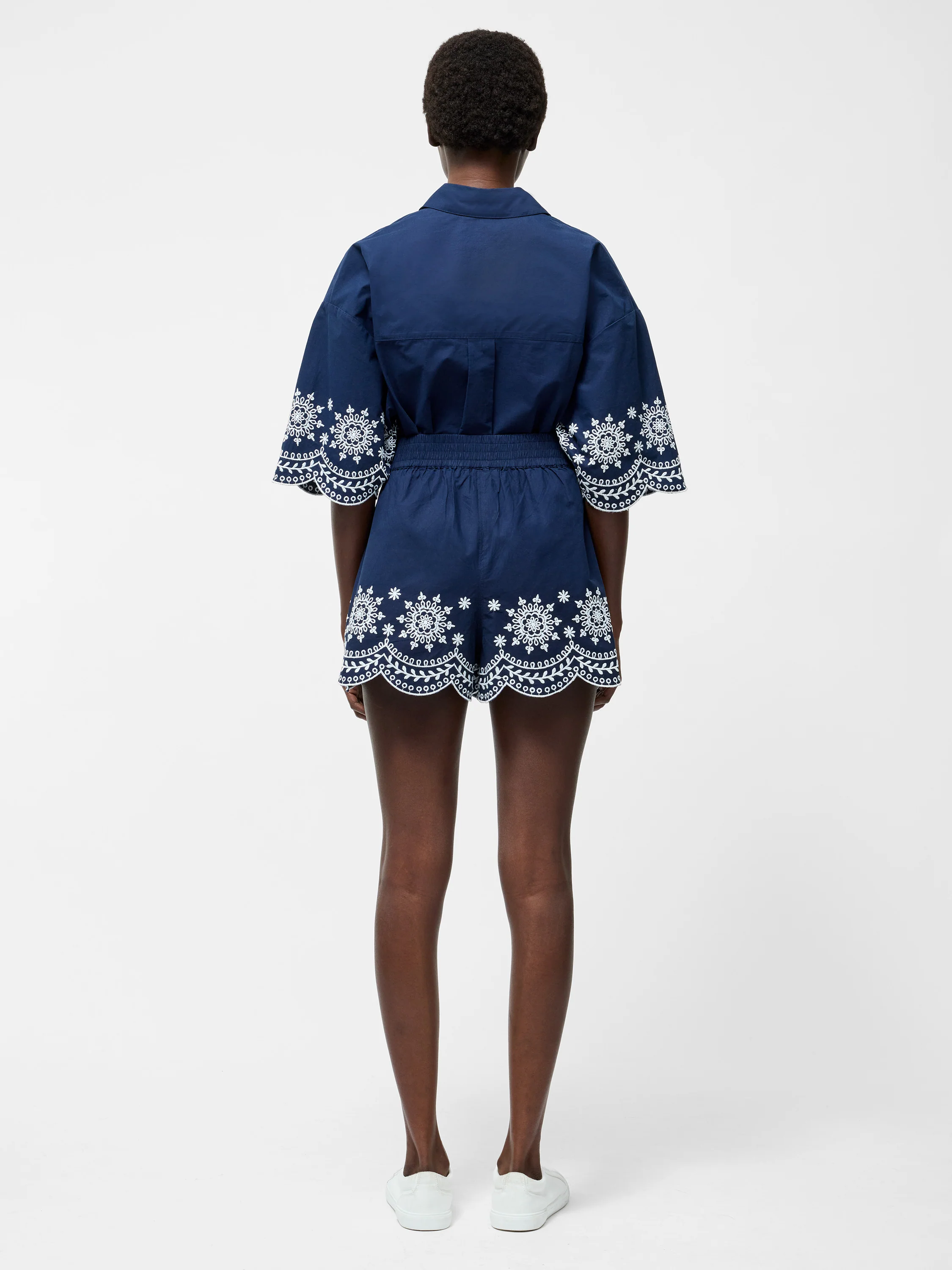 Embroidered Hem Shorts - Image 5
