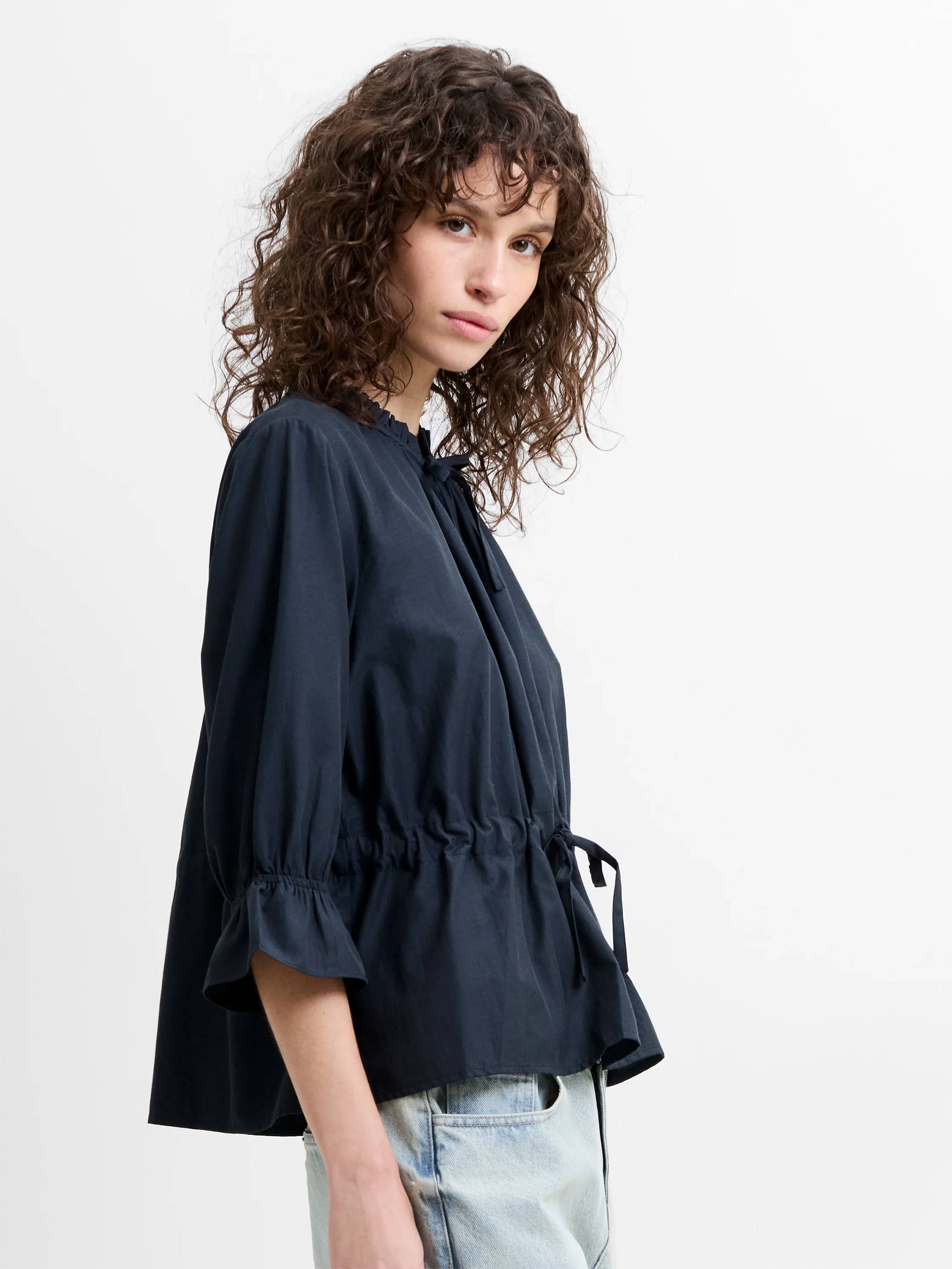 Era Poplin Ruffle Collar Top - Image 4