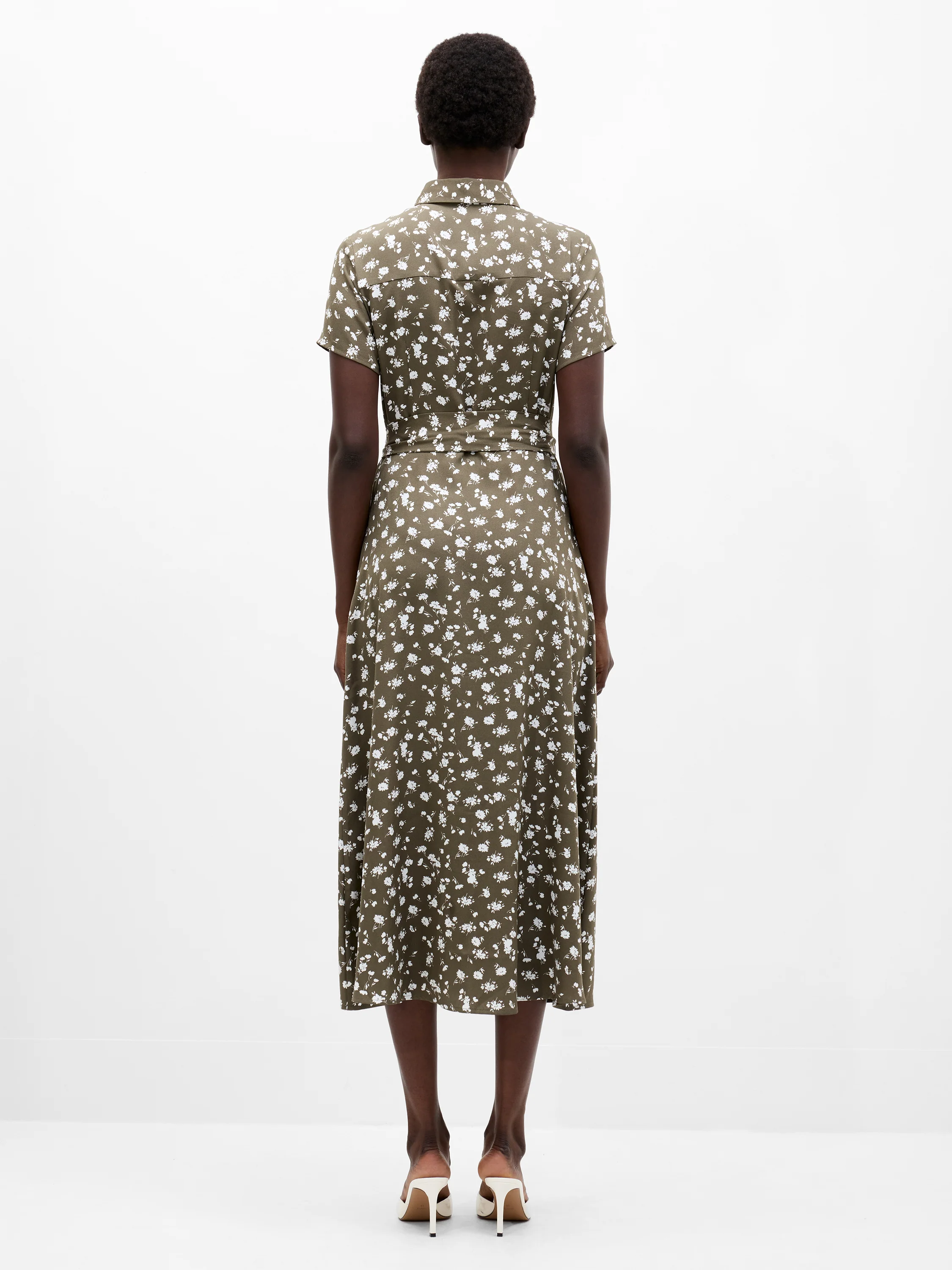 Floral Printed Short Sleeve Shirt Dress - Image 4