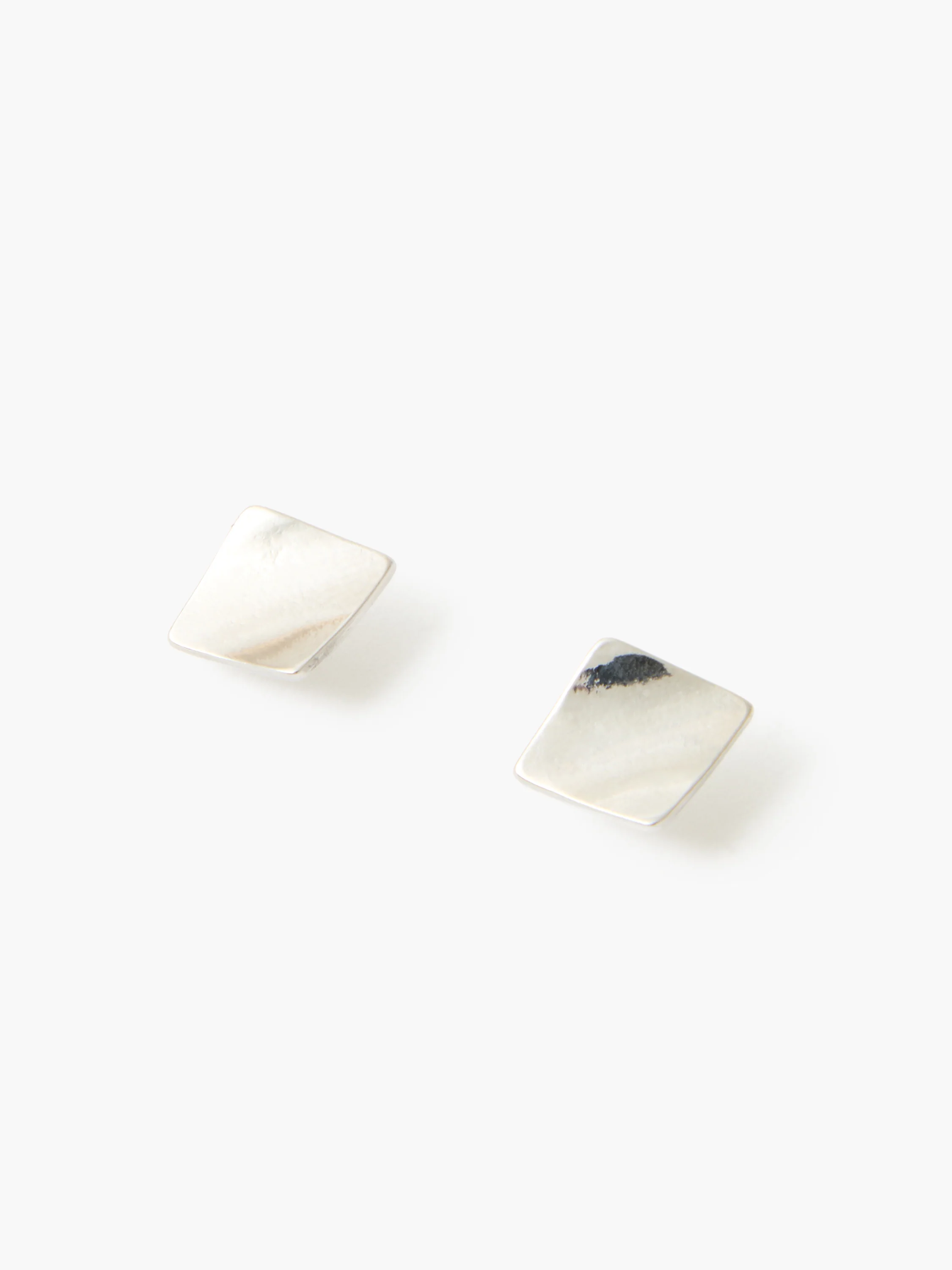 Folded Square Stud Earrings - Image 3