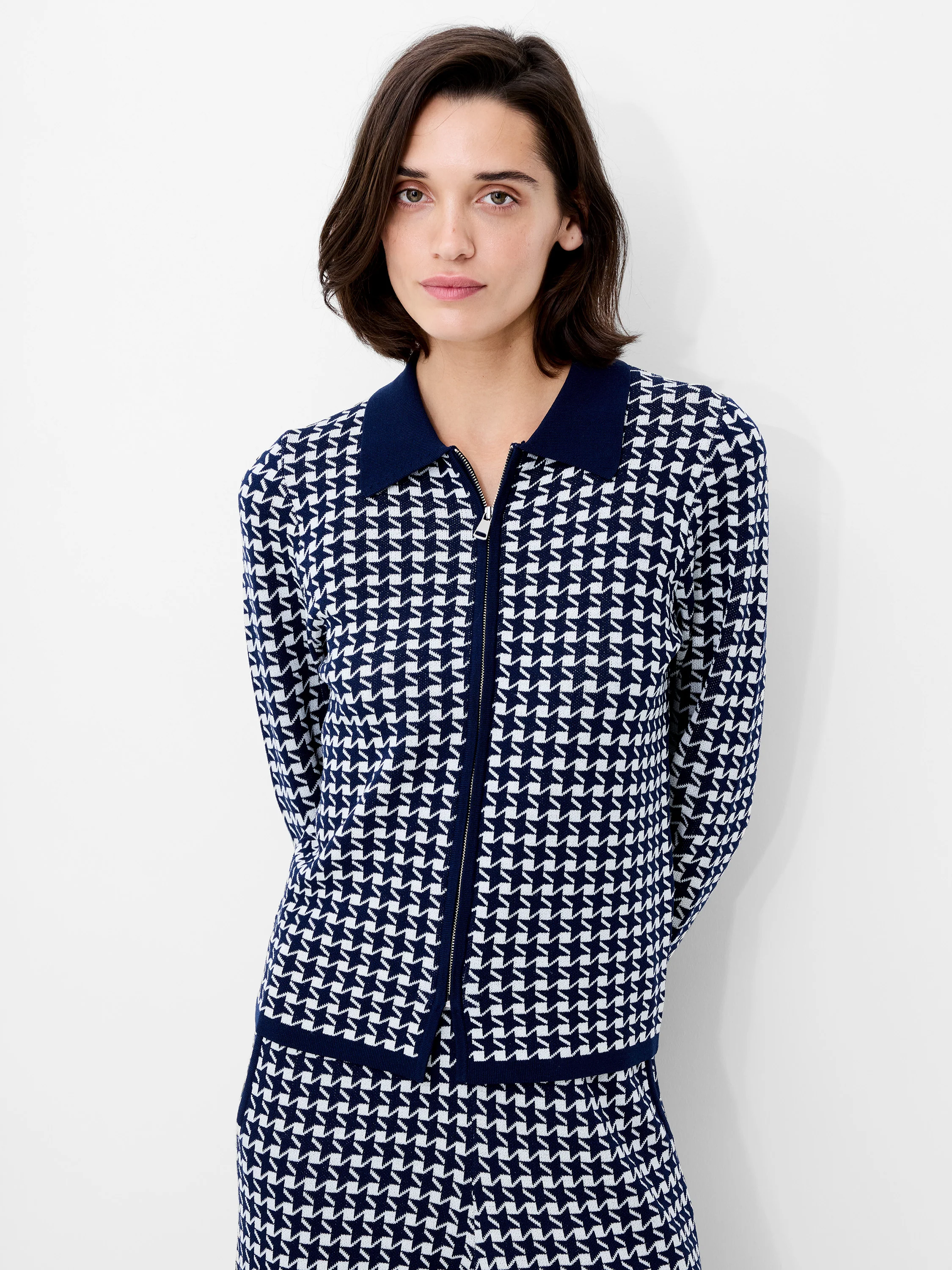 Gloria Jacquard Knit Zip Up Cardigan - Image 2