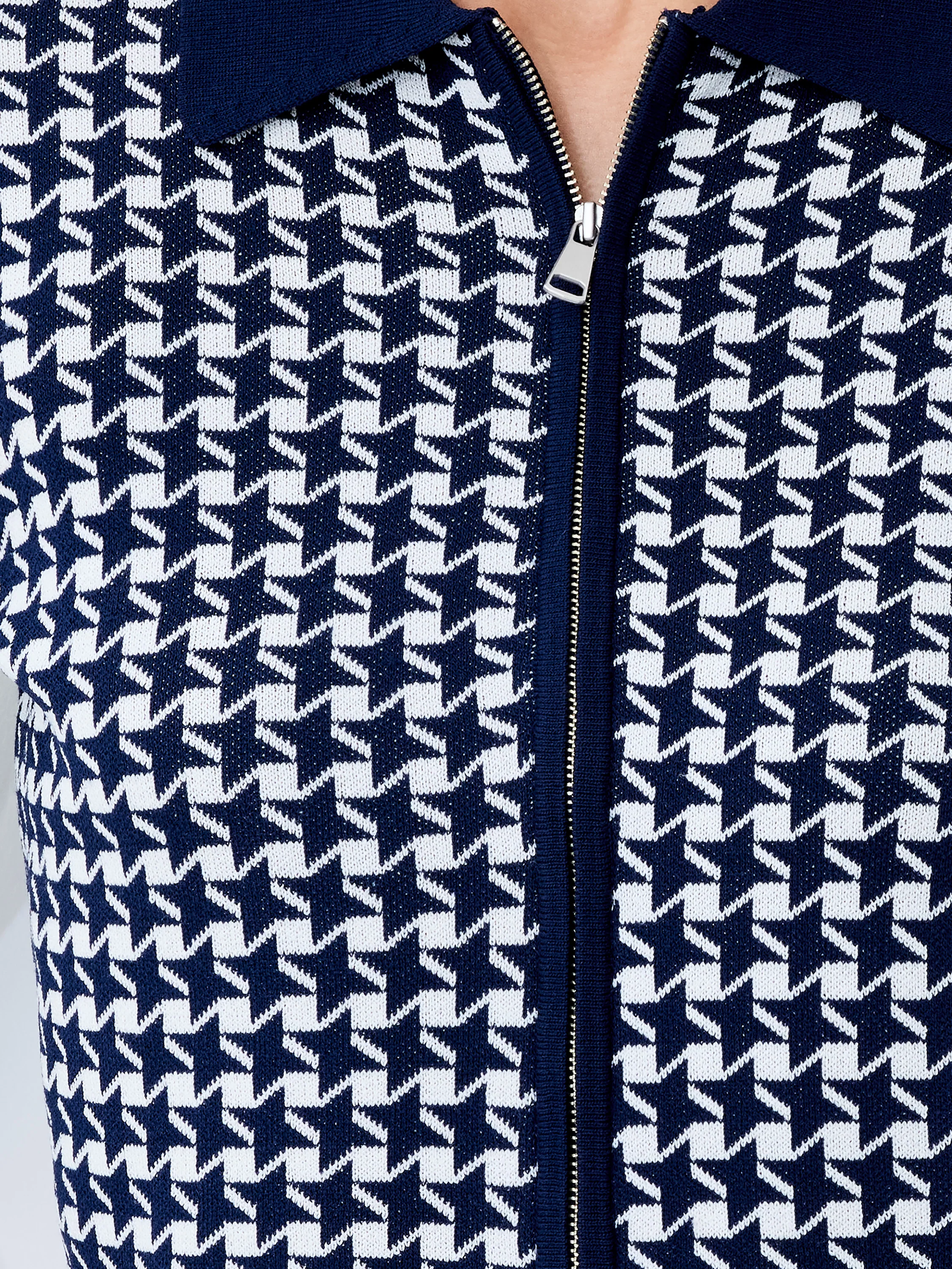 Gloria Jacquard Knit Zip Up Cardigan - Image 4