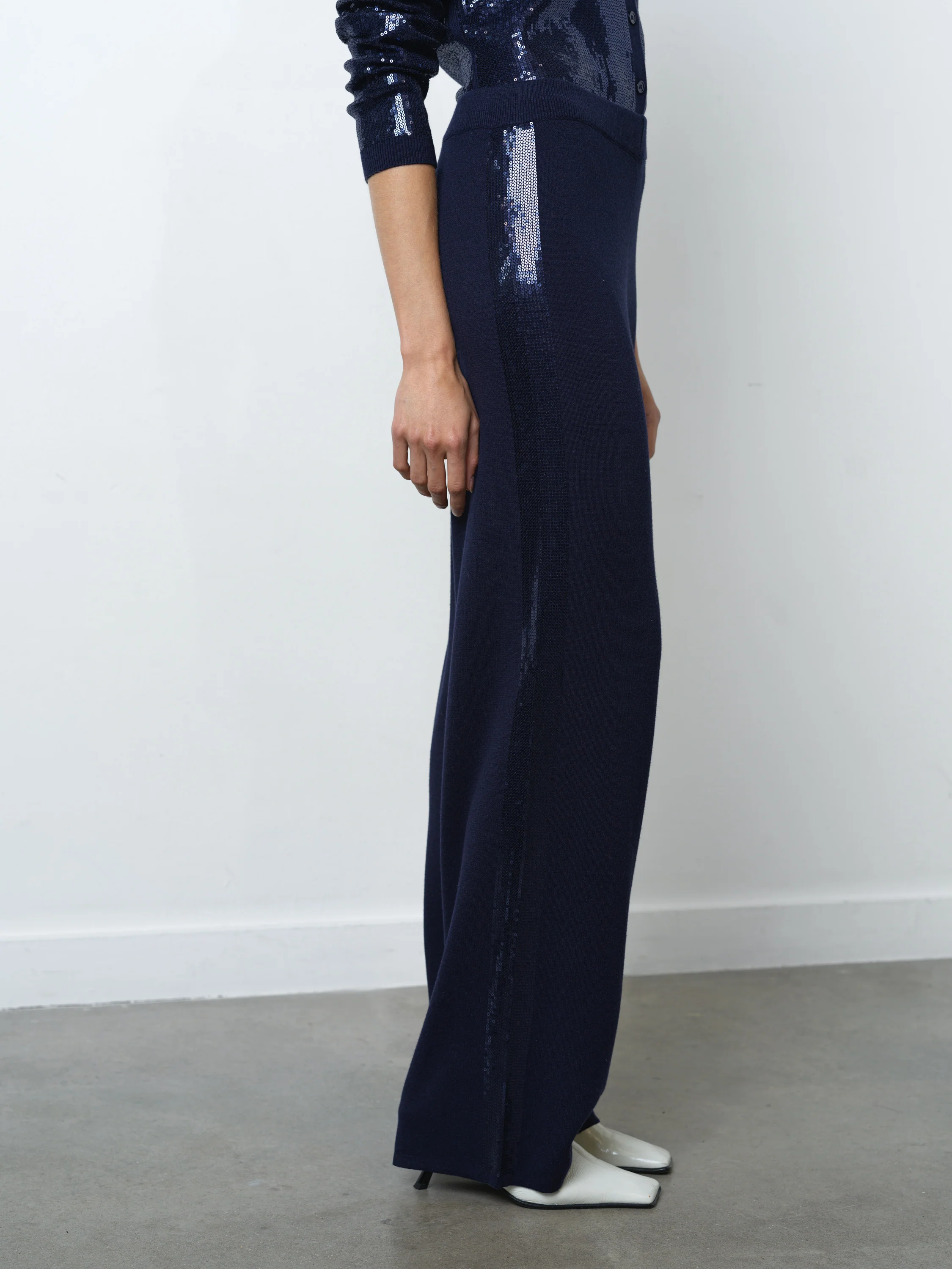 Hannah Knit Sequin Side Panel Wide Leg Trousers - Image 4