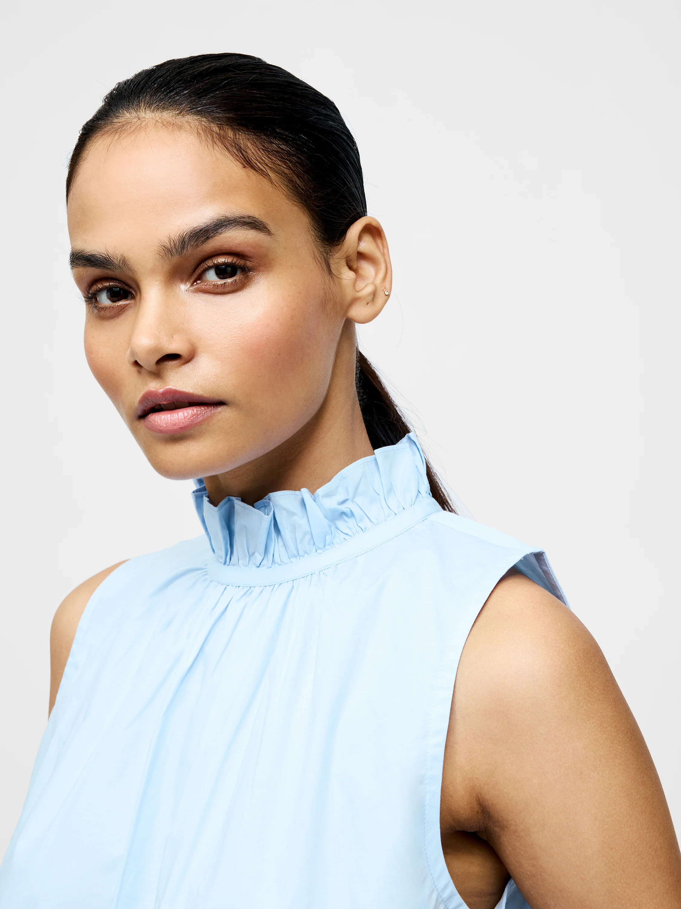 High Neck Sleeveless Poplin Top - Image 5