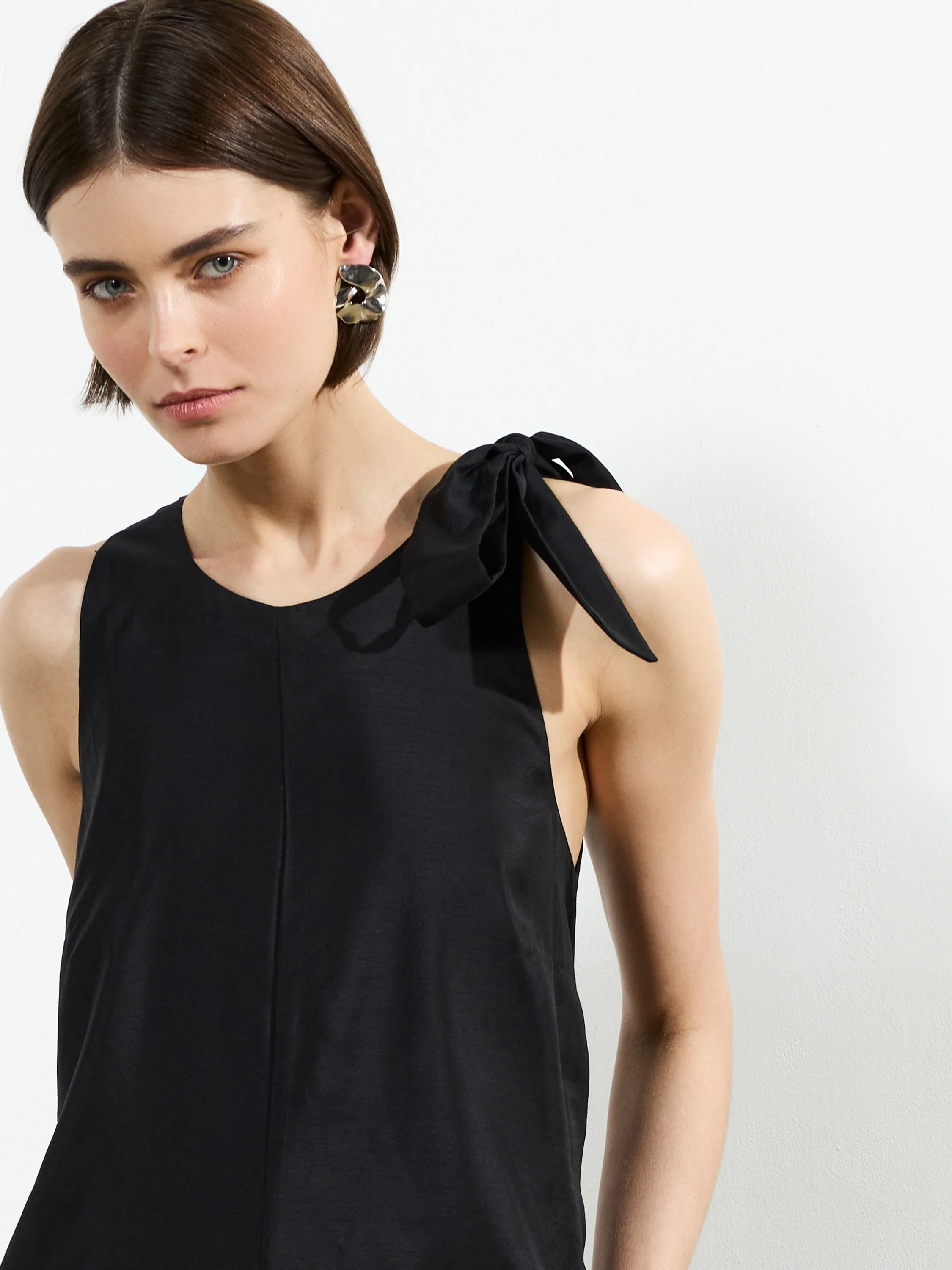 Holland Shoulder Tie Jumpsuit - Image 2