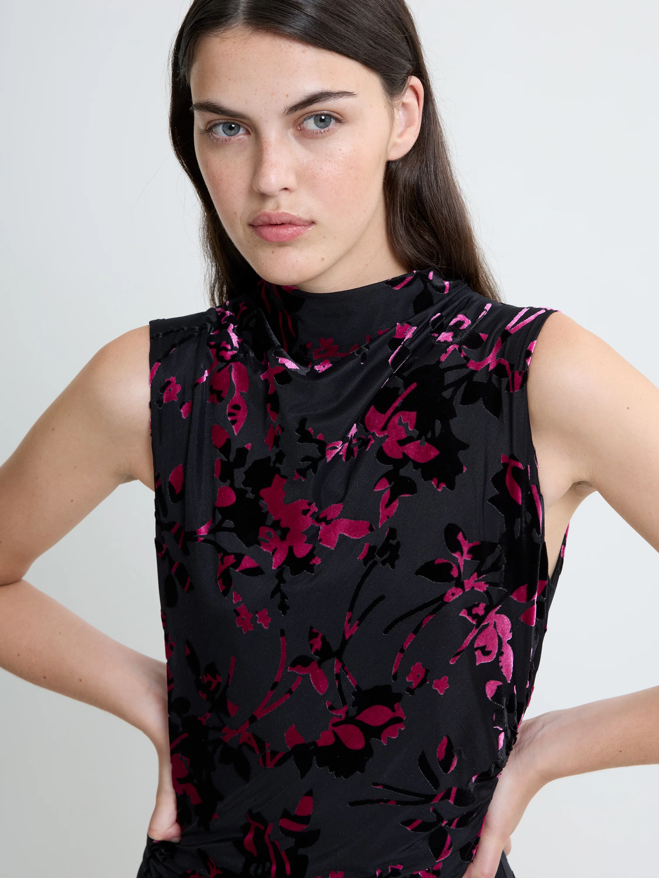 Idina Devore Sleeveless Draped Midi Dress - Image 4