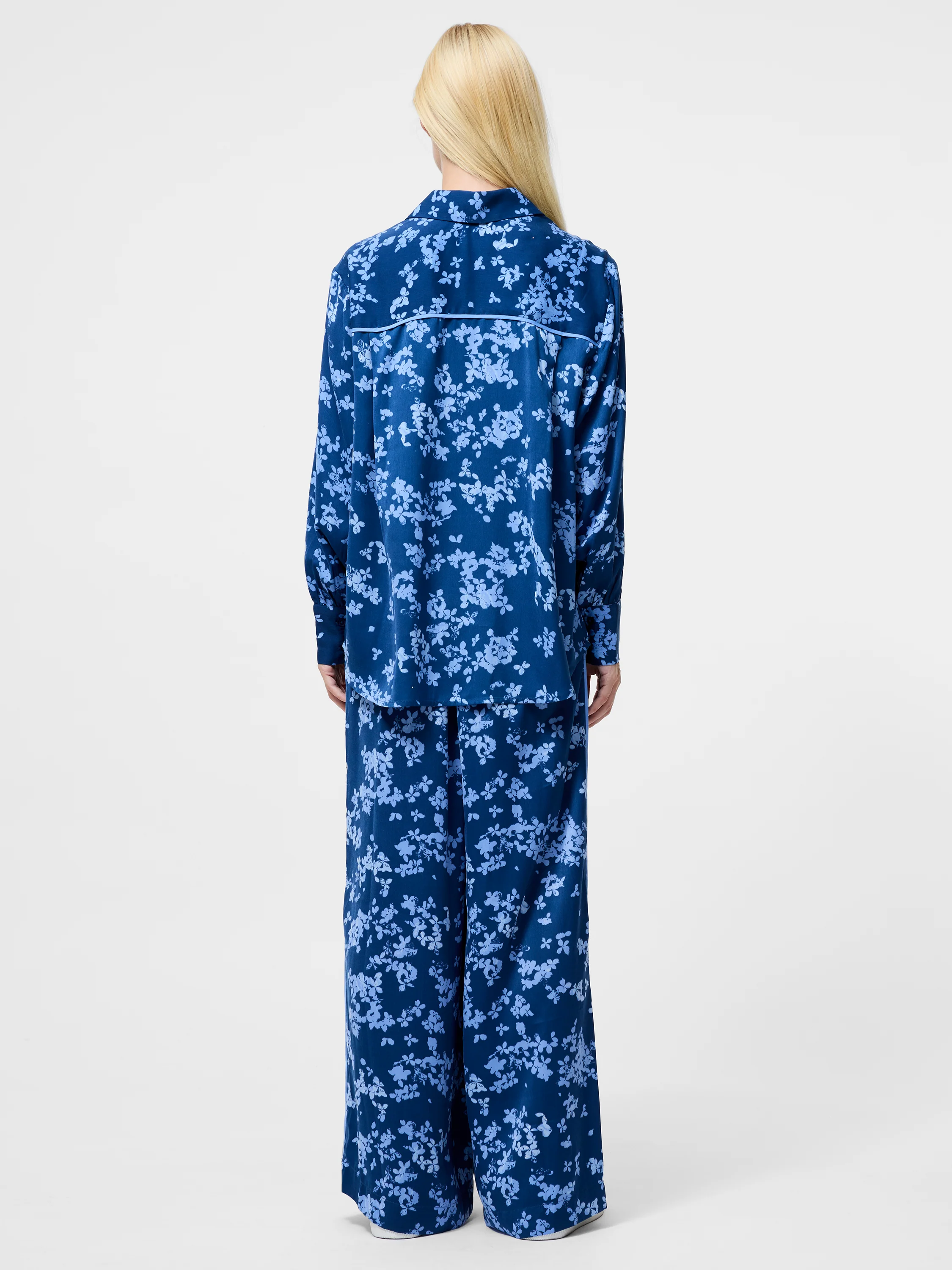 Isla Celaya Floral Long Sleeve Shirt - Image 6