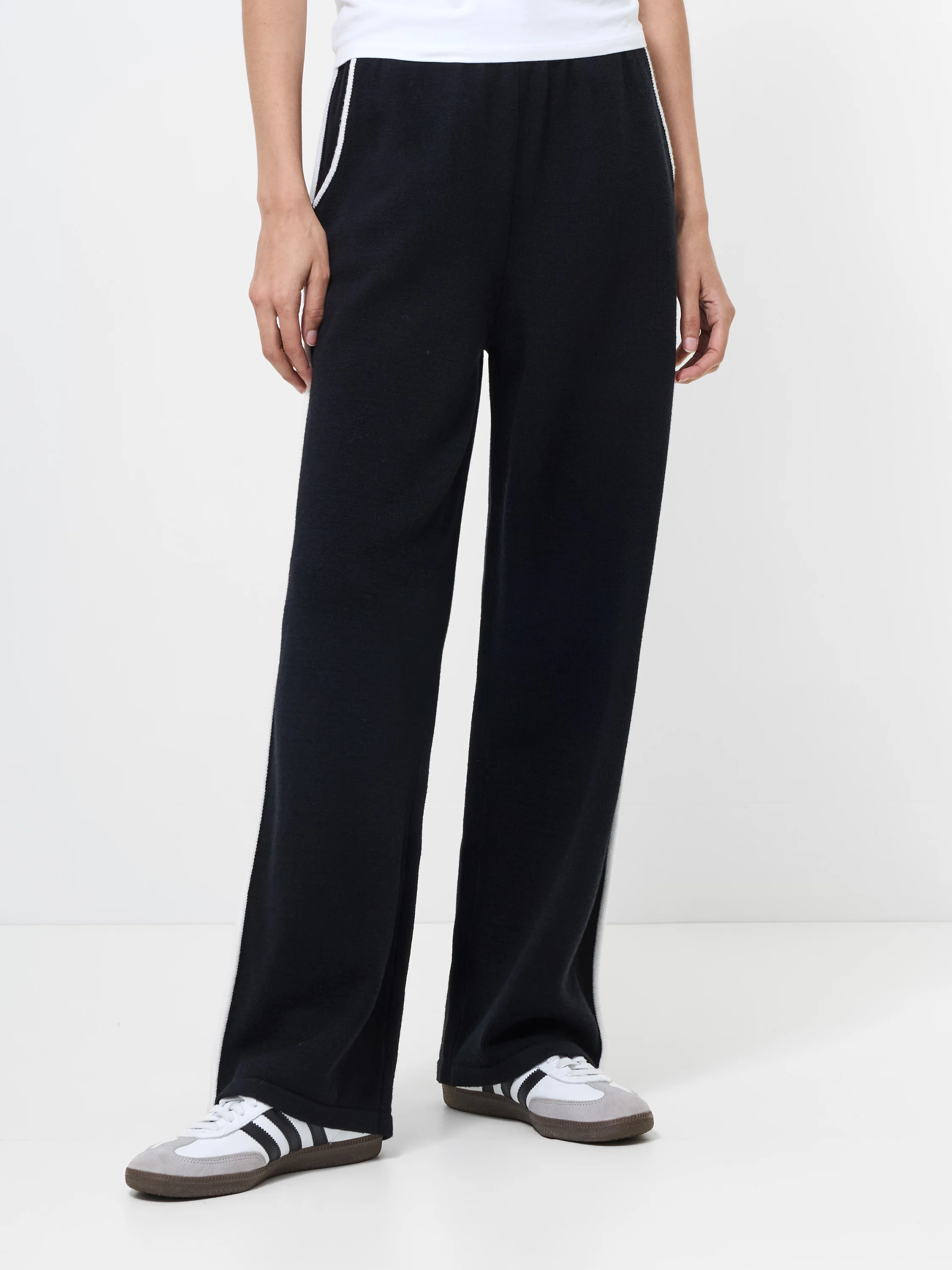 Jordan Wide Leg Trousers - Image 4