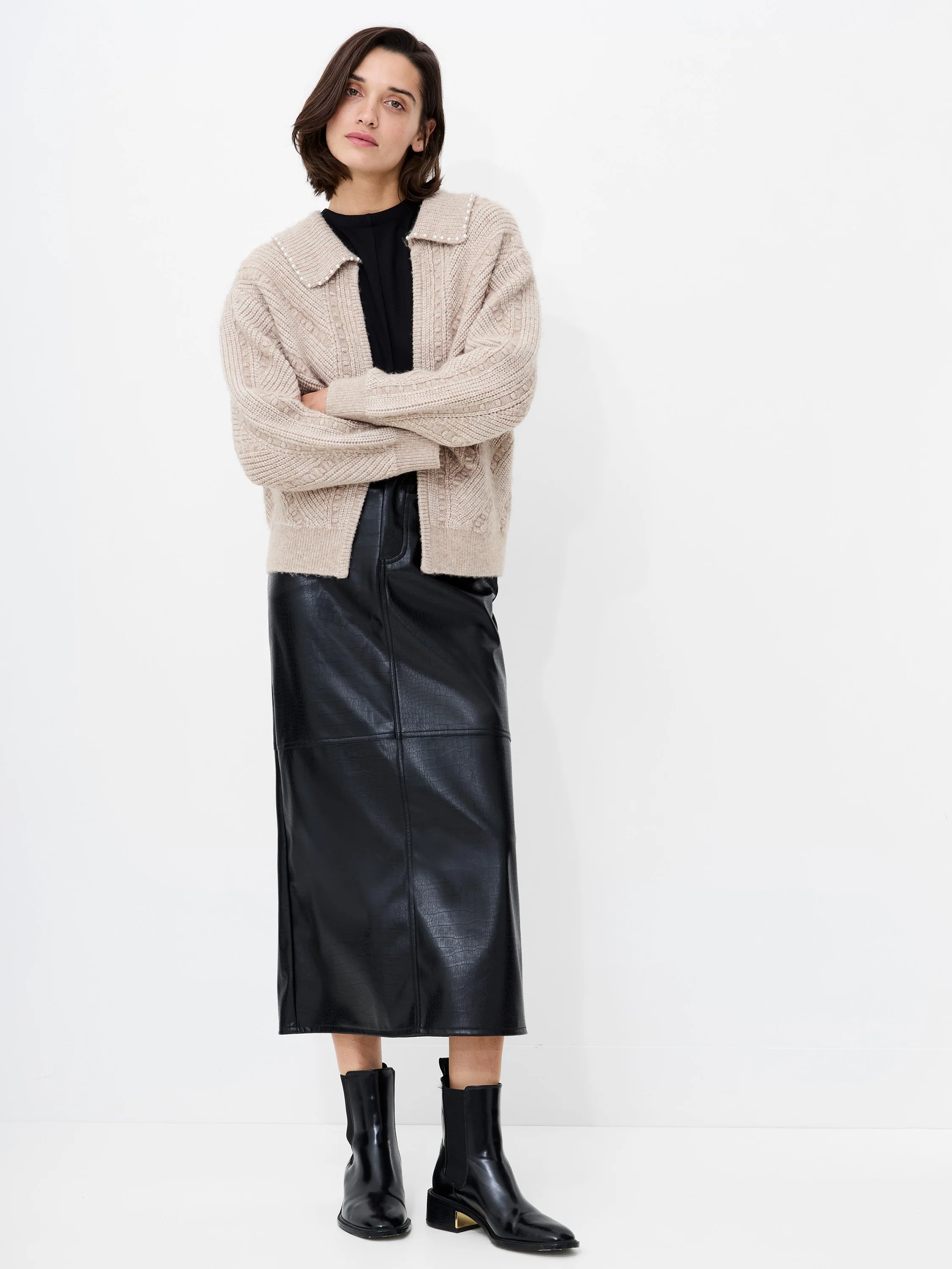 Kitty Pearl Long Sleeve Cardigan - Image 3