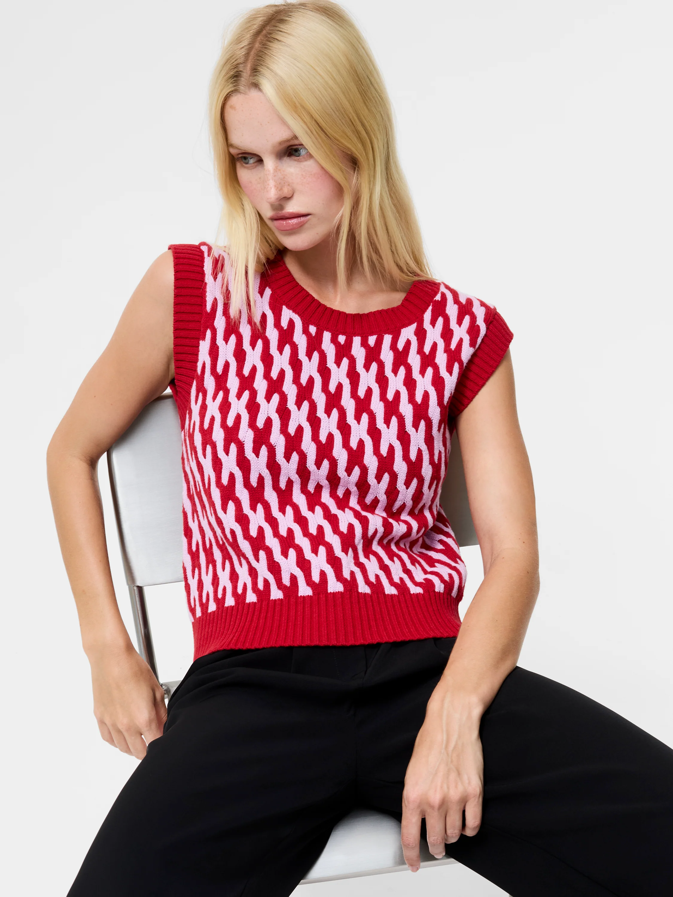 Klara Flec Abstract Striped Vest - Image 5