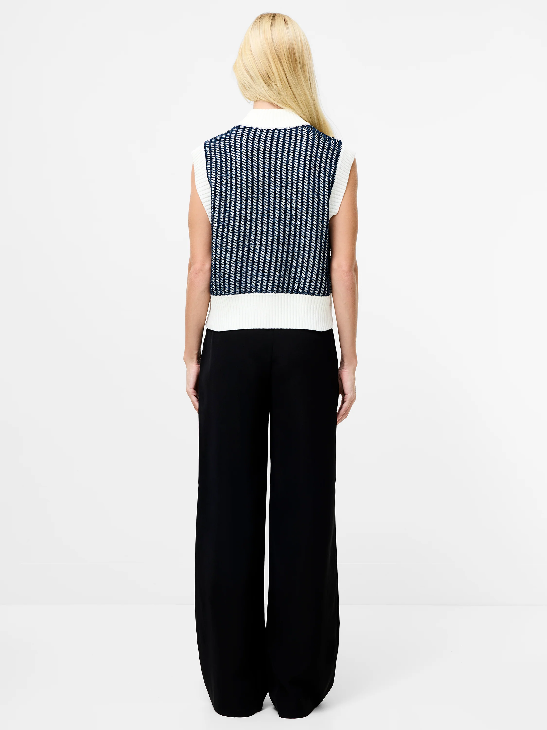Klara Sleeveless Zip Up Knit Jumper - Image 5