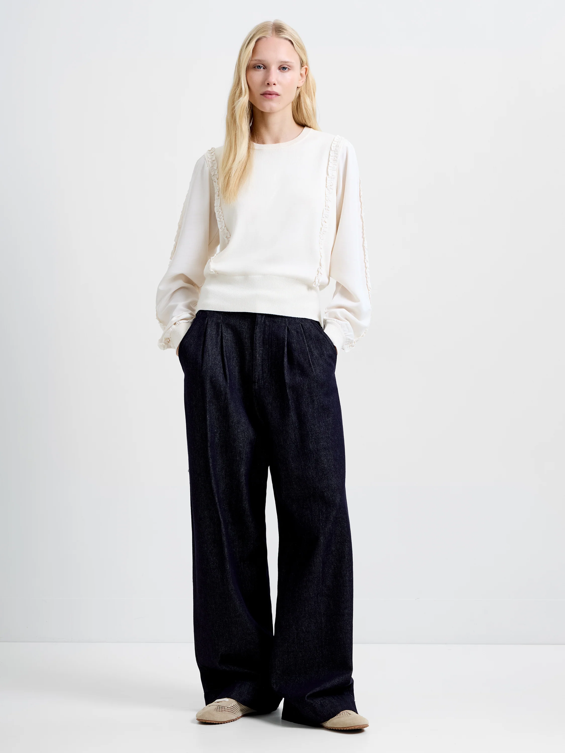 Krista Mix Ruffle Sleeves Jumper - Image 2
