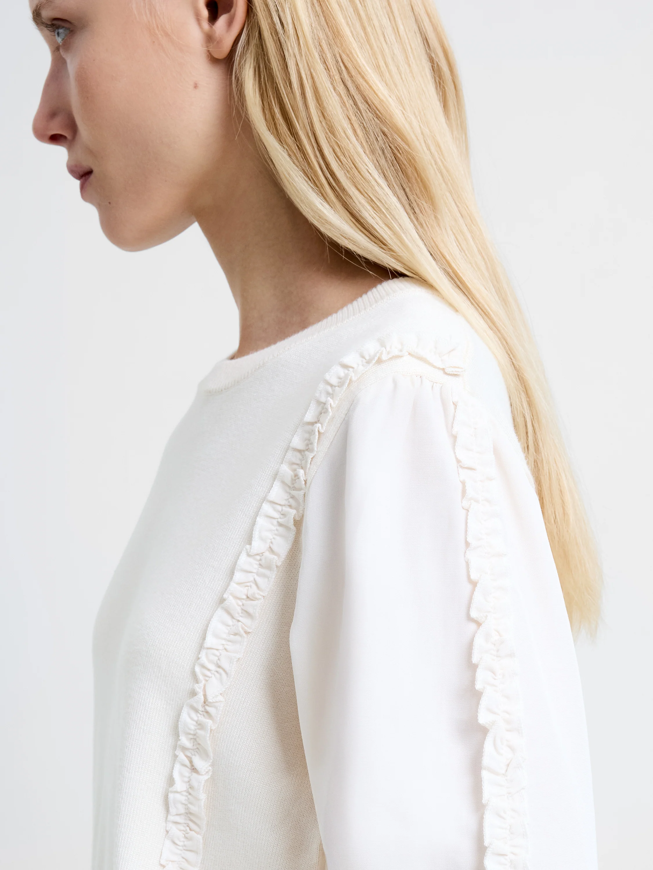 Krista Mix Ruffle Sleeves Jumper - Image 4