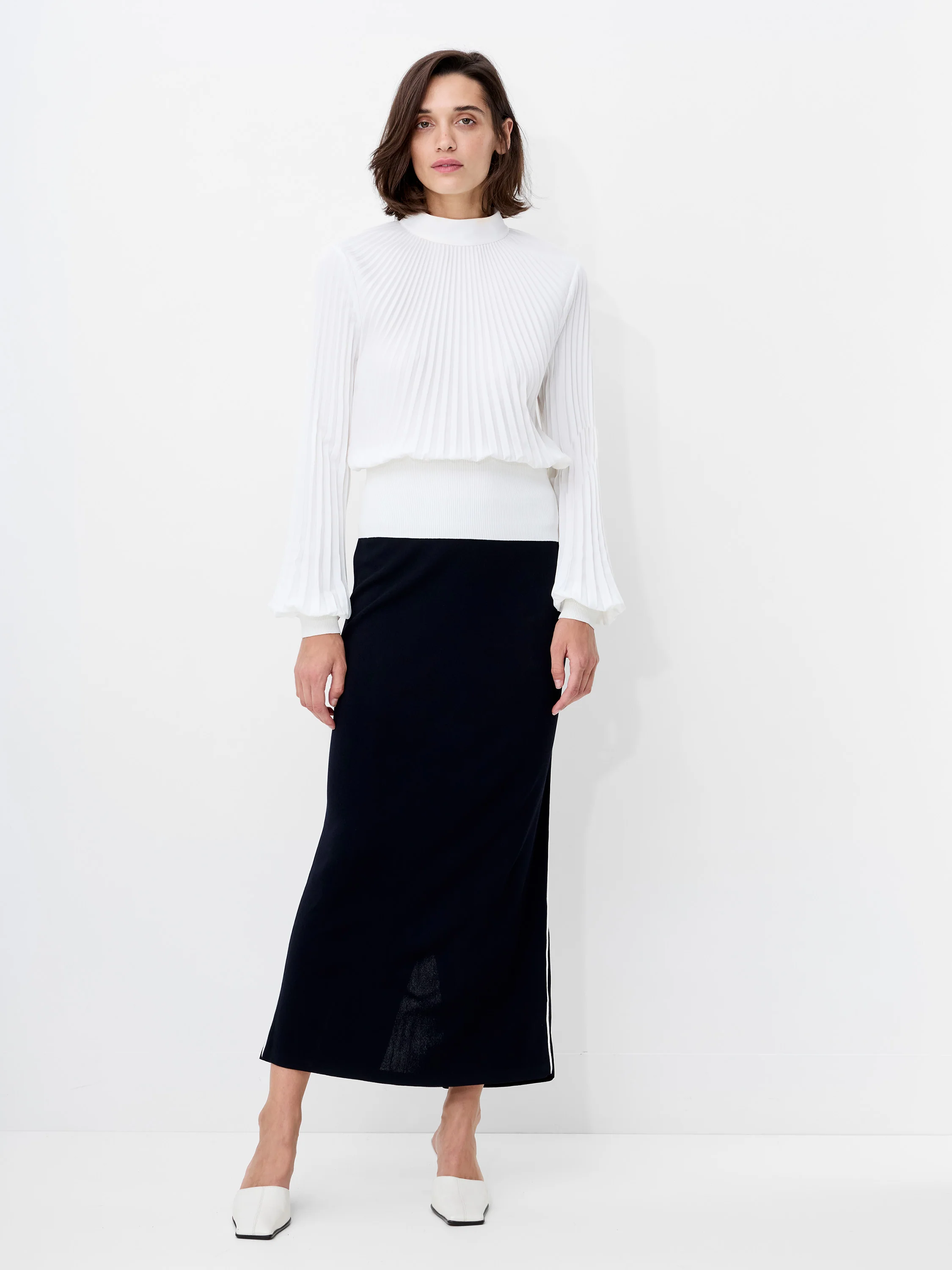 Levy Balloon Sleeve Pleated Top - Image 2