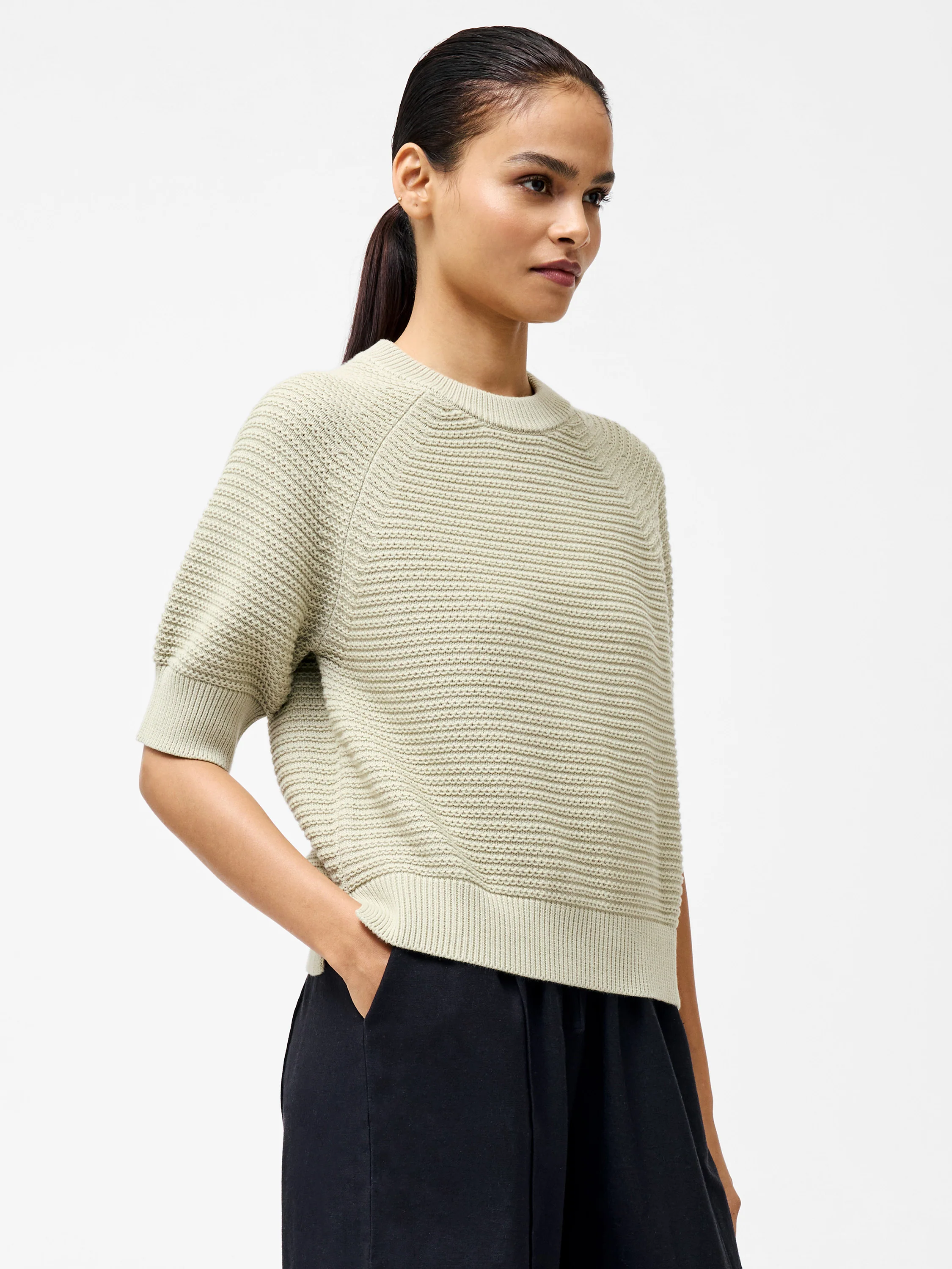 Lily Crew Neck Short Sleeve Jumper - Image 4