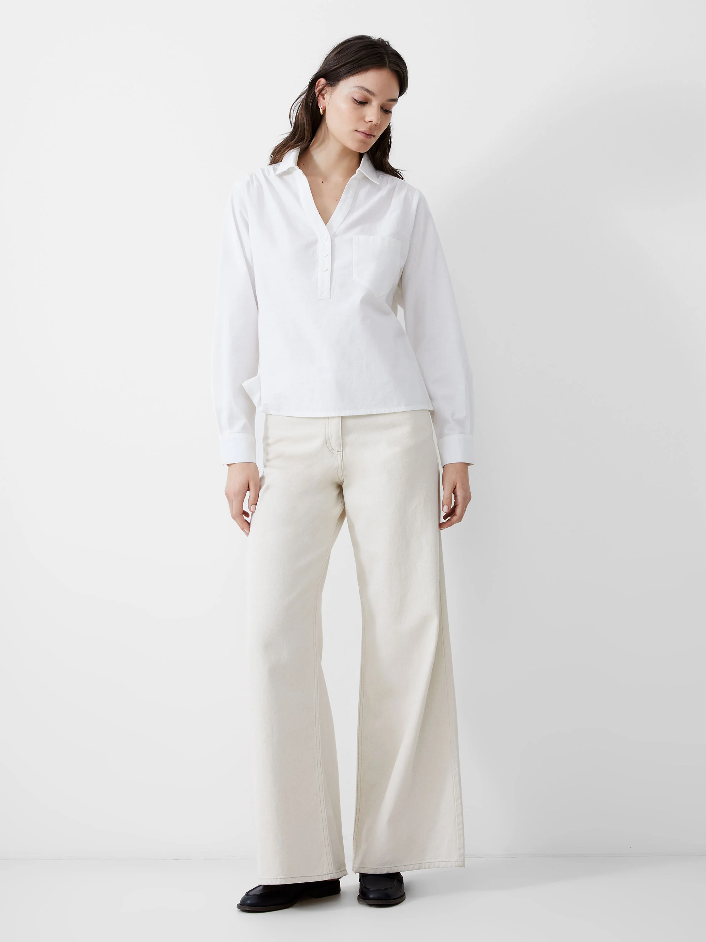 Linen Blend Vee Placket Top - Image 2