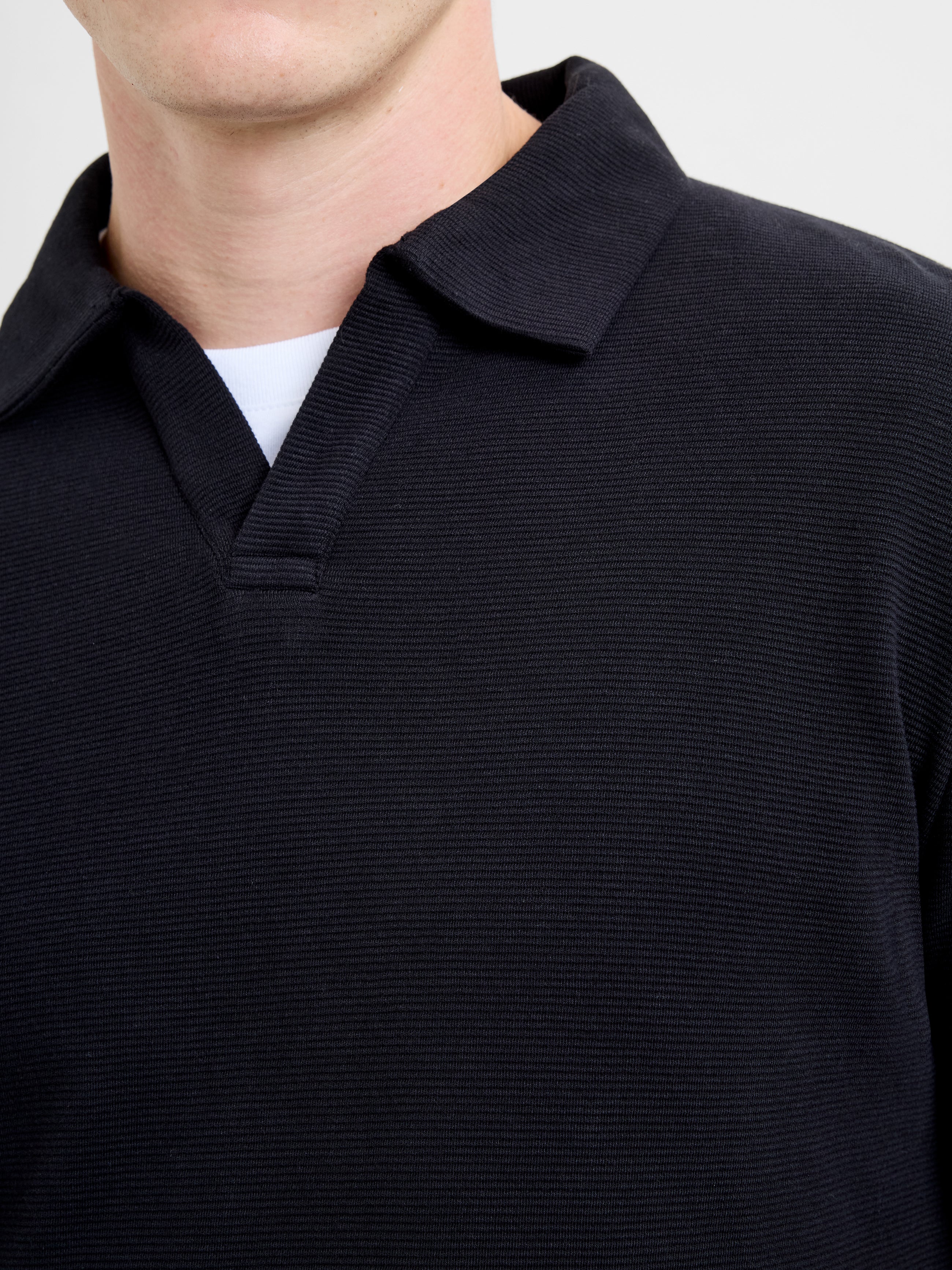 Long Sleeve Ottoman Trophy Neck Shirt - Image 4