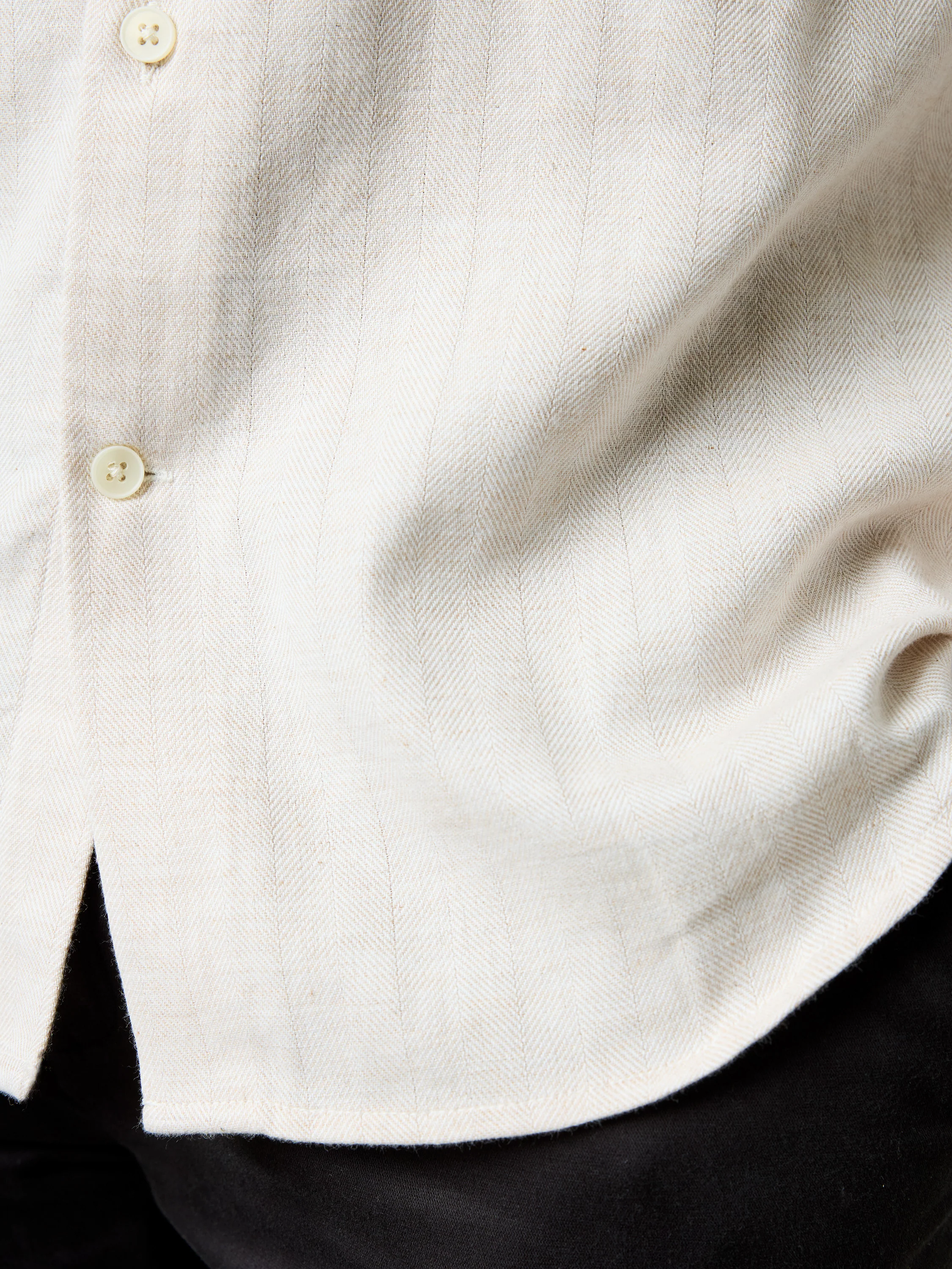 Long Sleeve Regular Fit Leo Shirt - Image 3