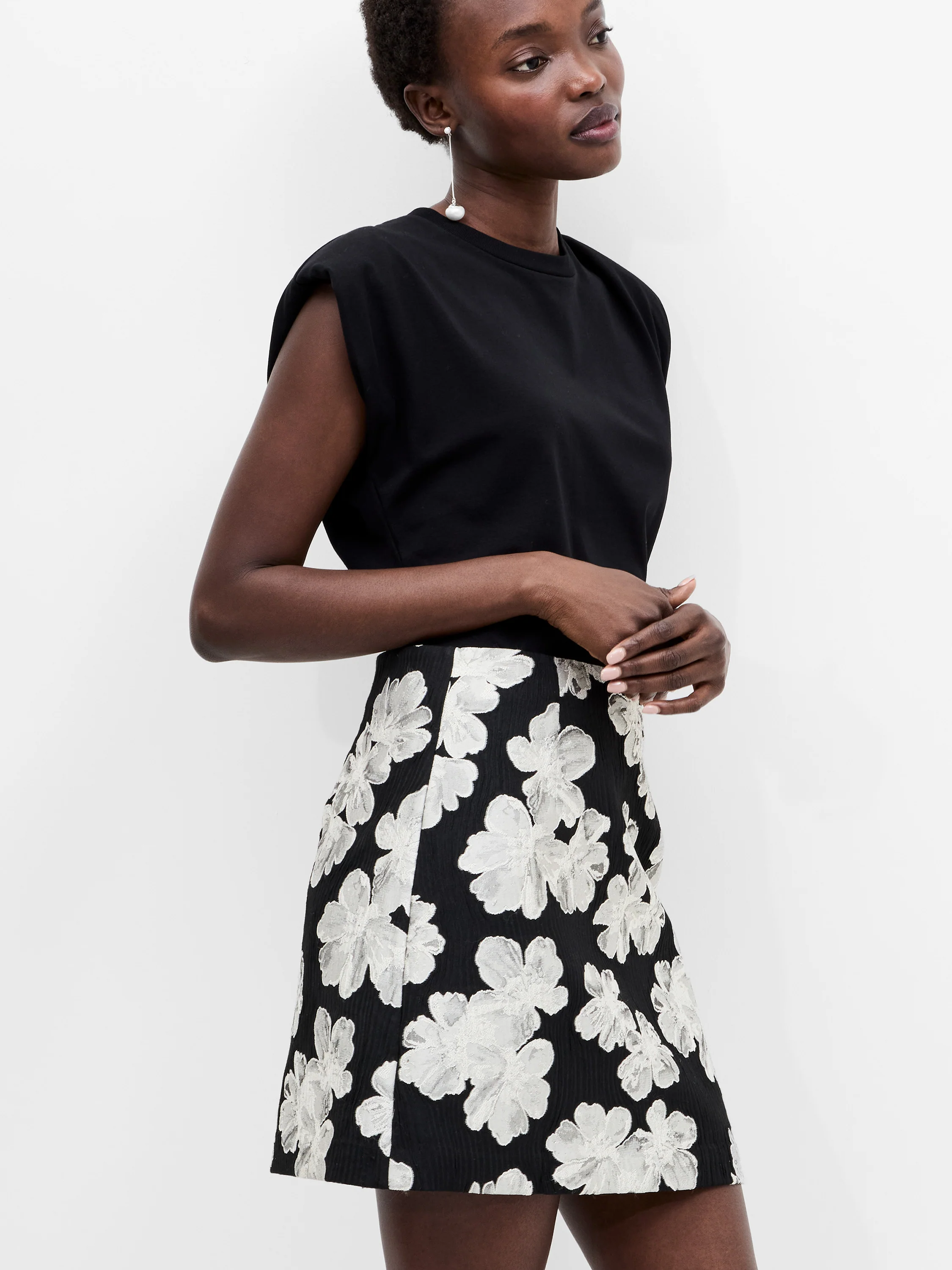 Lora Poly Jacquard Mini Skirt - Image 3