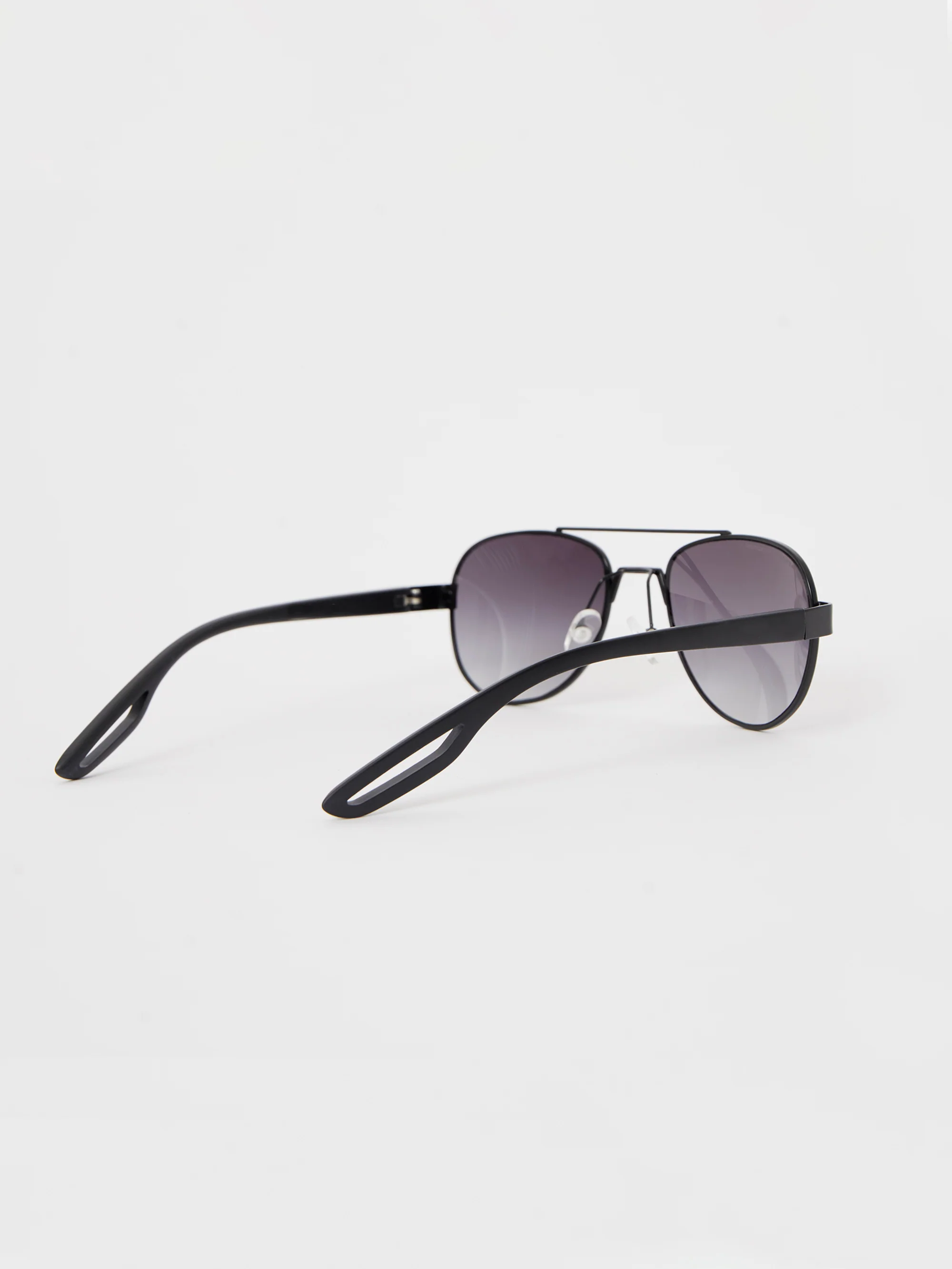 Metal D-Frame Sunglasses - Image 3