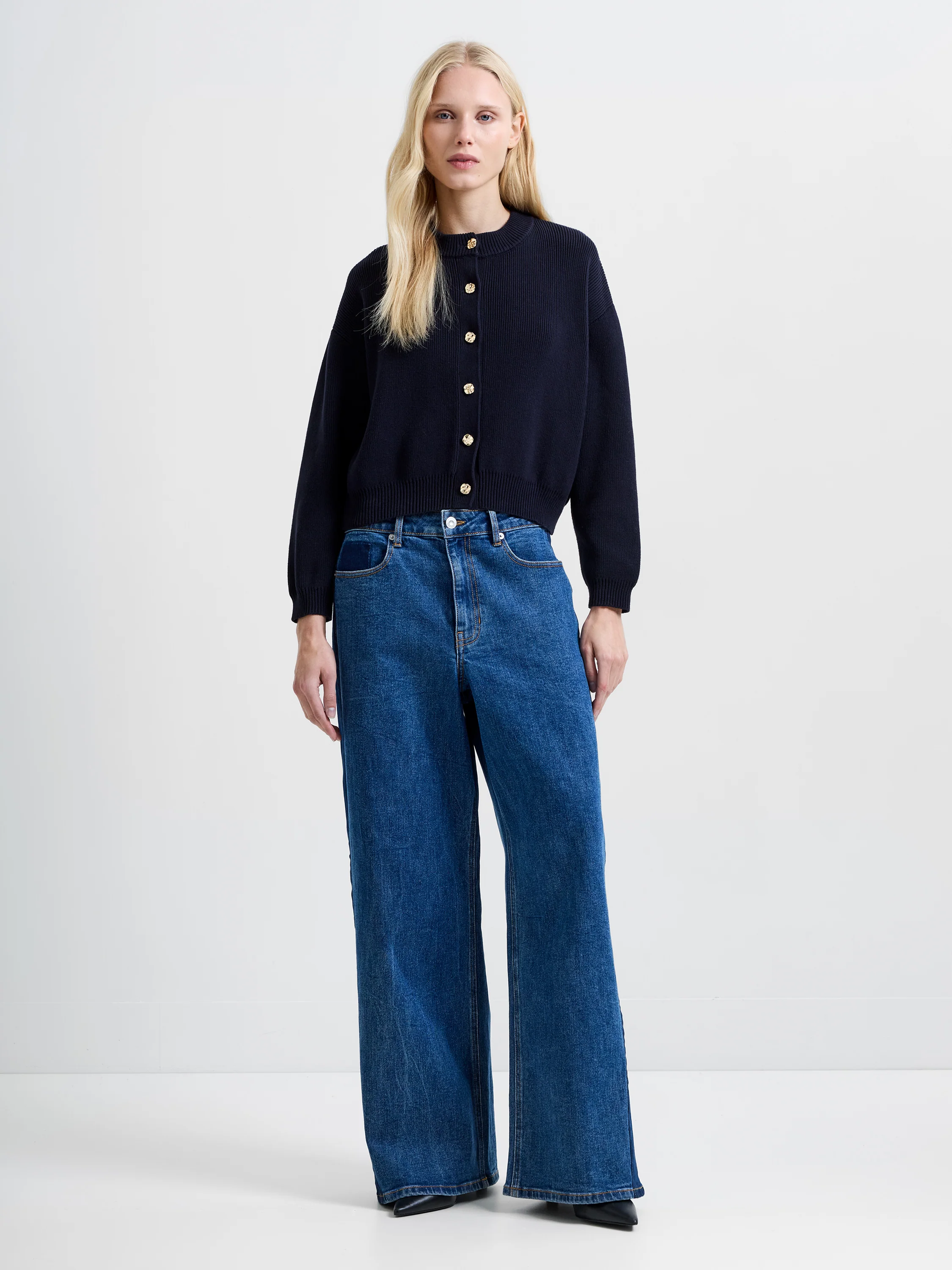 Milano Mozart Knit Button Down Cardigan - Image 3