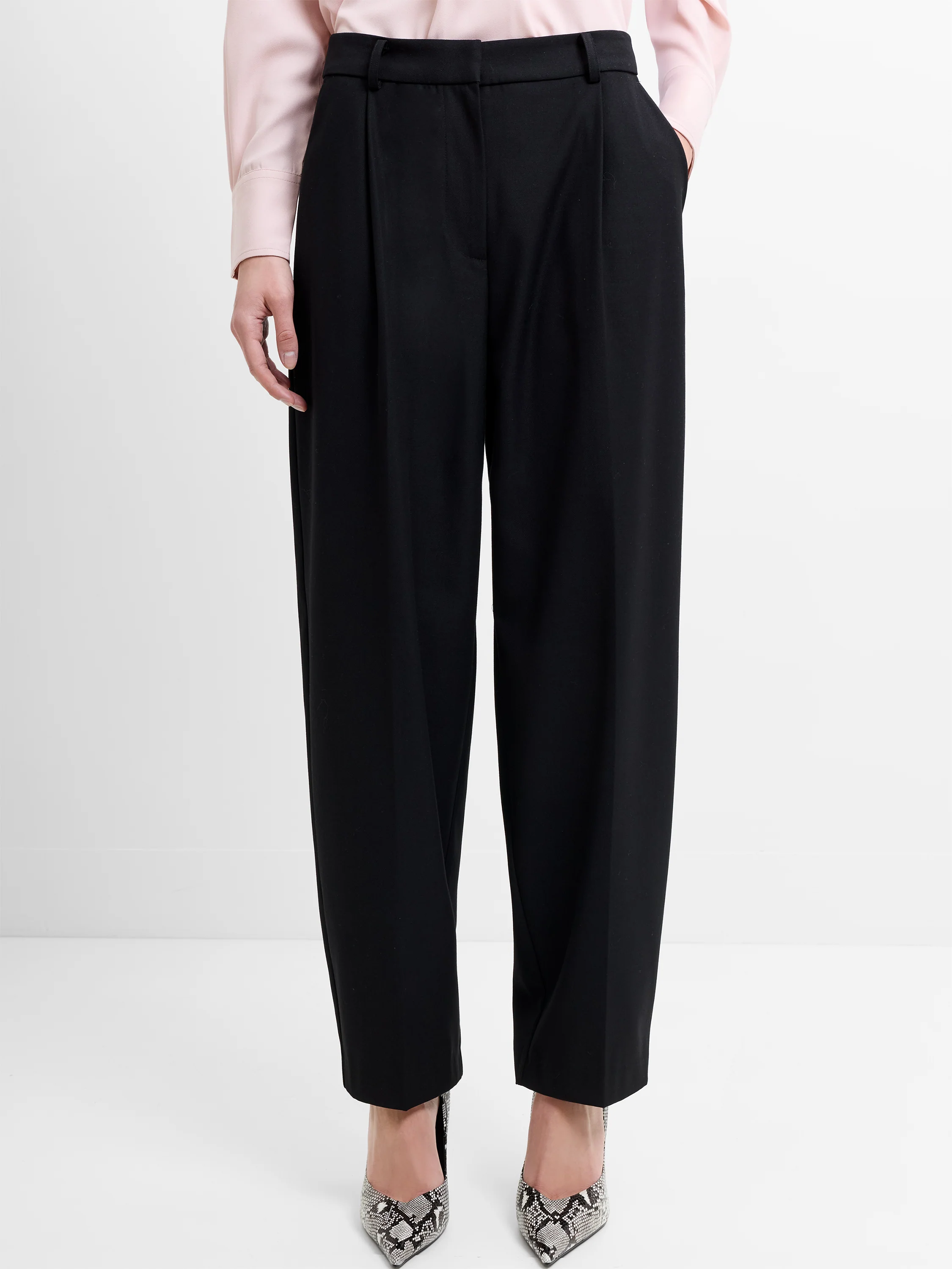Netta Tailored Barrel Leg Pleated Trousers - Image 3