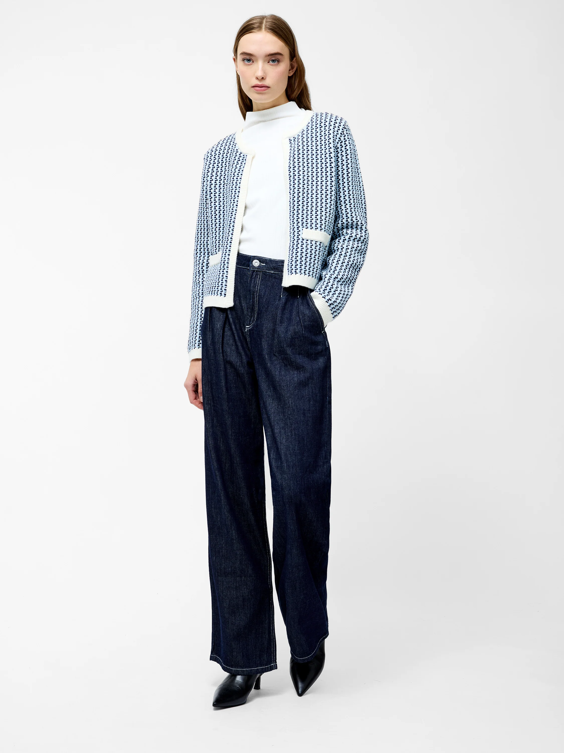 Noar Textured Knit Cardigan - Image 4
