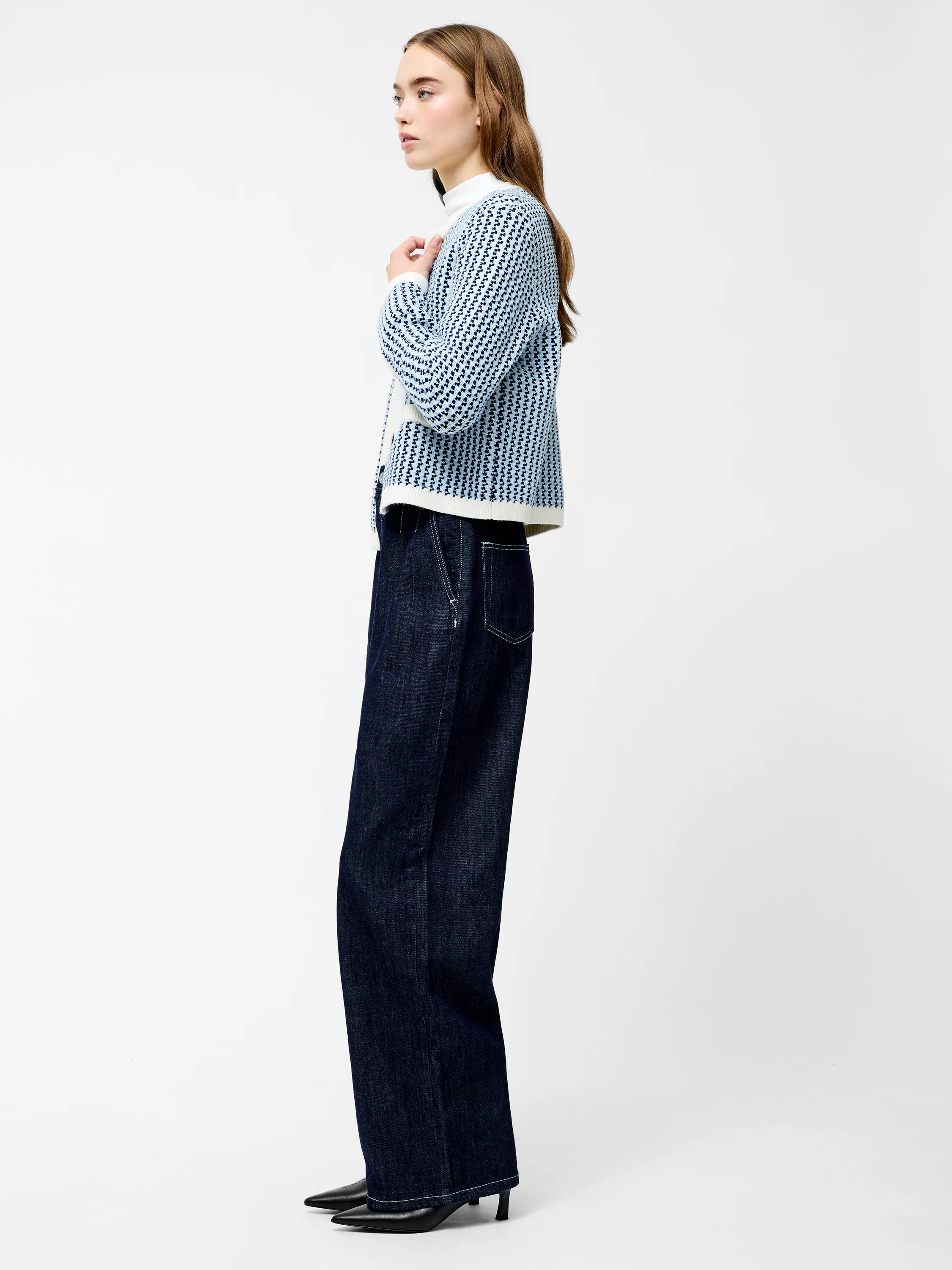 Noar Textured Knit Cardigan - Image 6