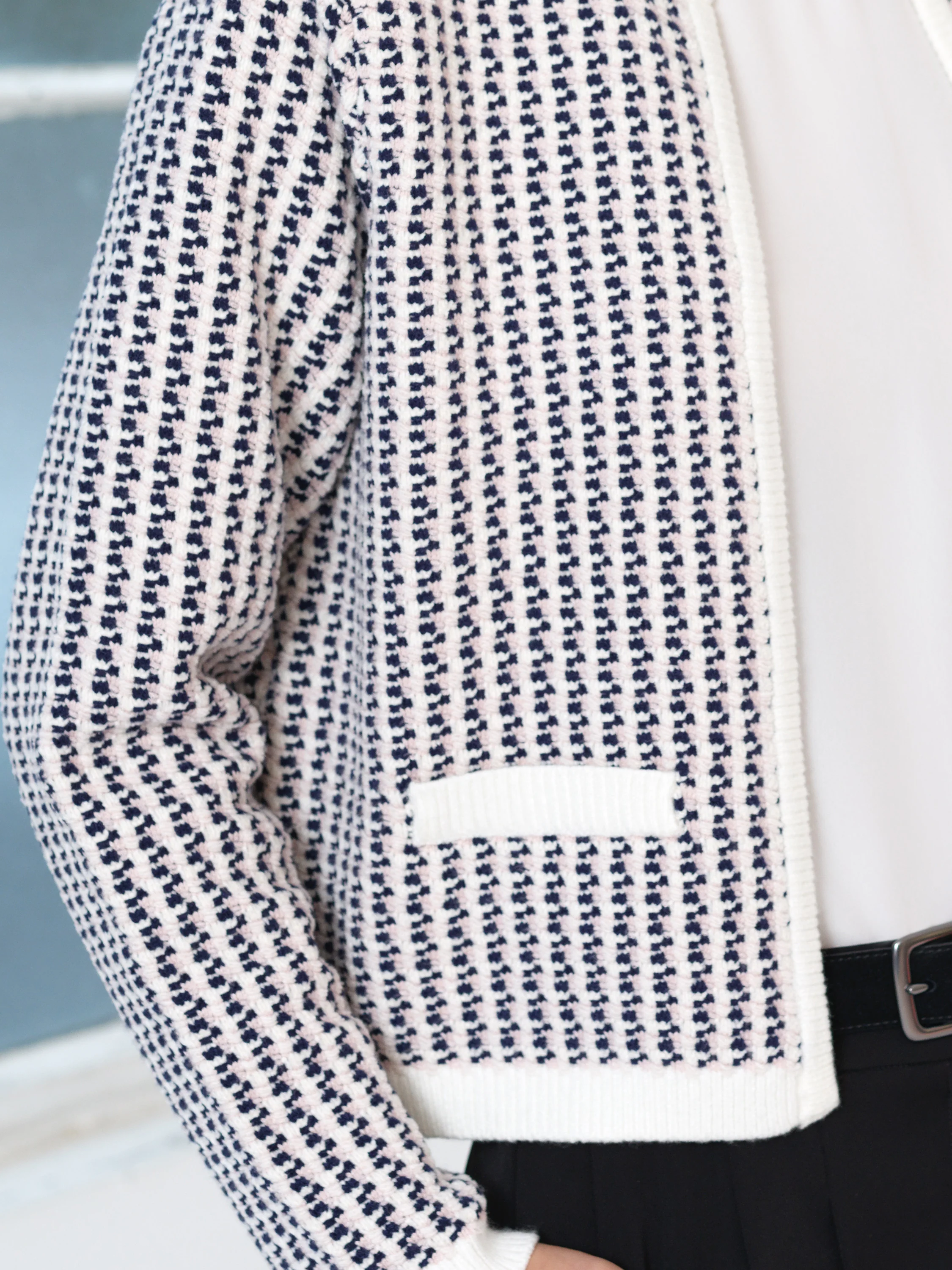 Noar Textured Knit Cardigan - Image 5
