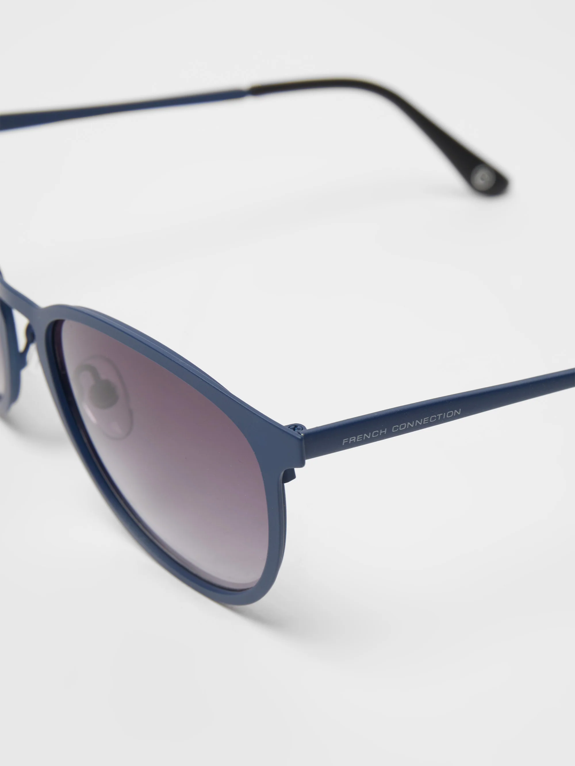 Preppy Round Sunglasses - Image 3