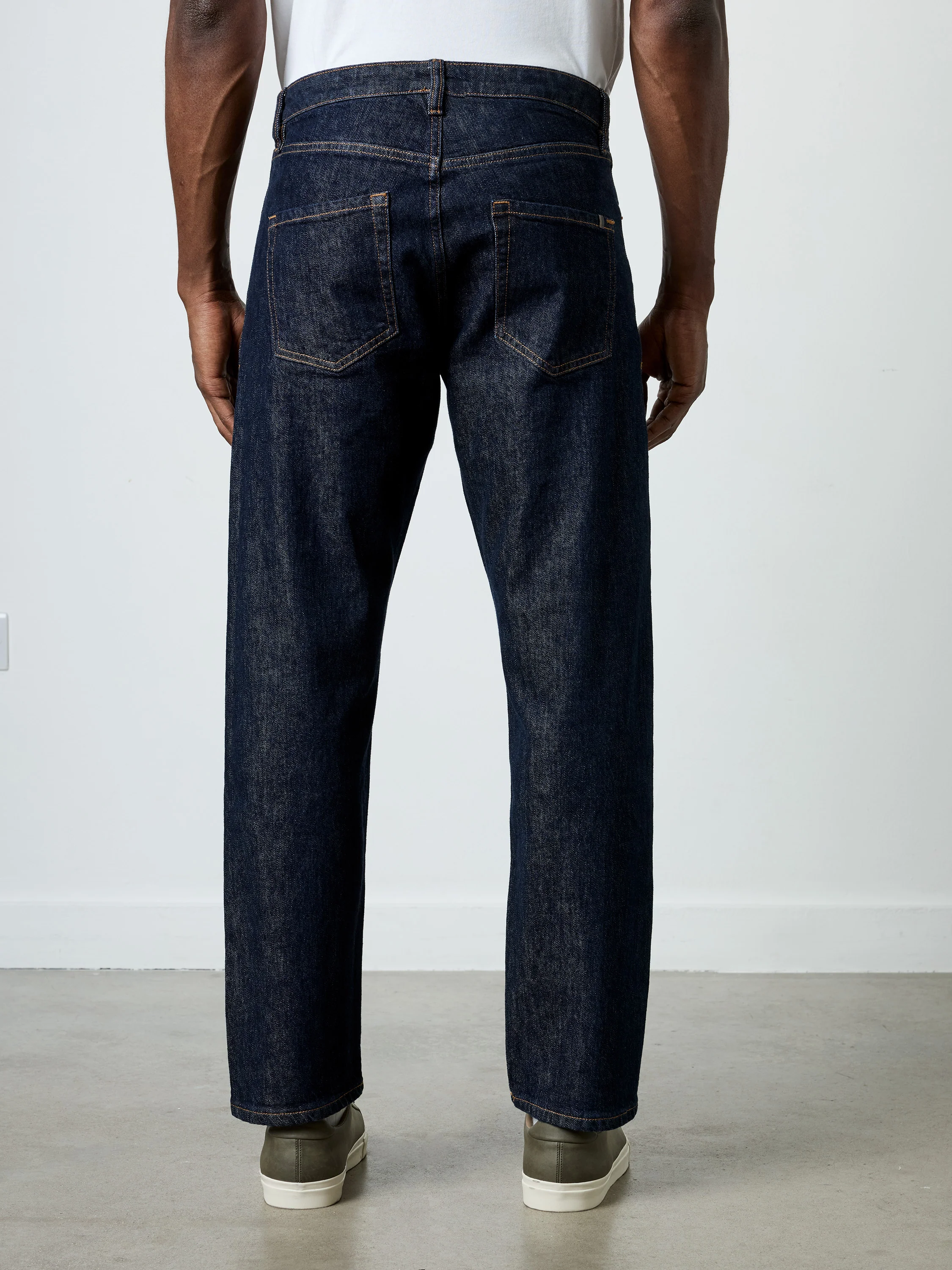 Relaxed Fit Selvedge Jeans - Image 6