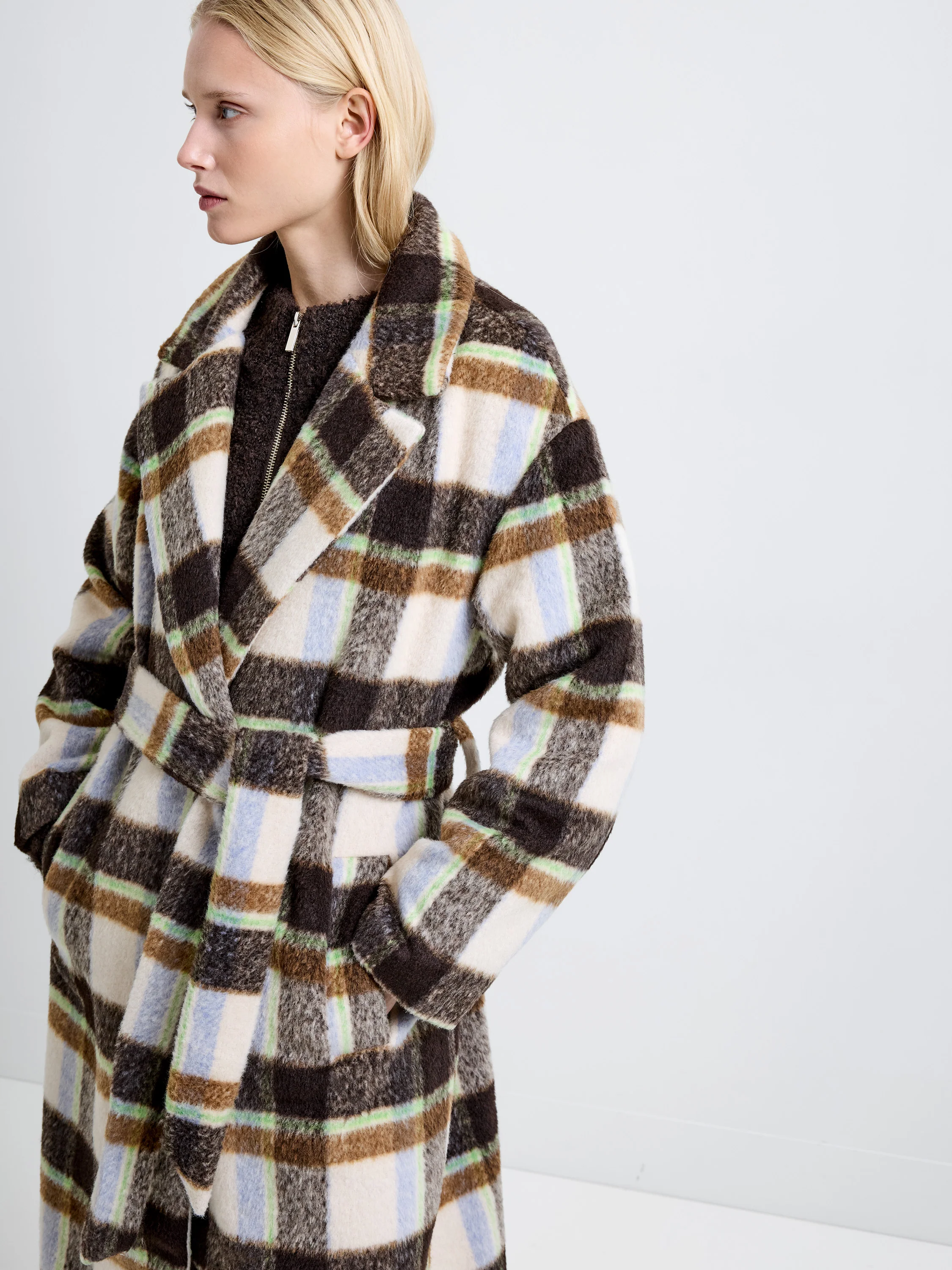 Remi Check Belted Coat - Image 4