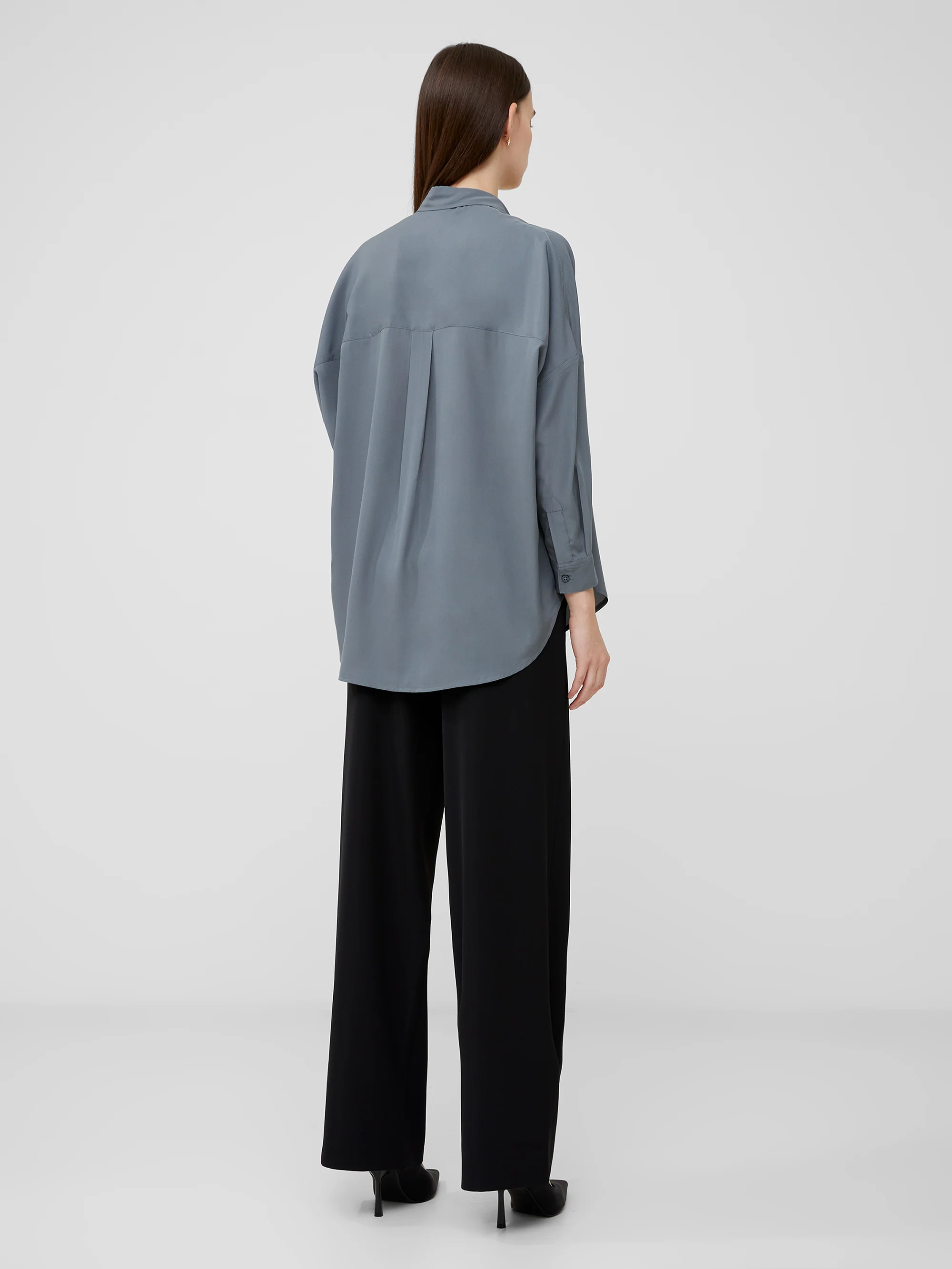 Rhodes Recycled Crepe Popover Shirt - Image 4