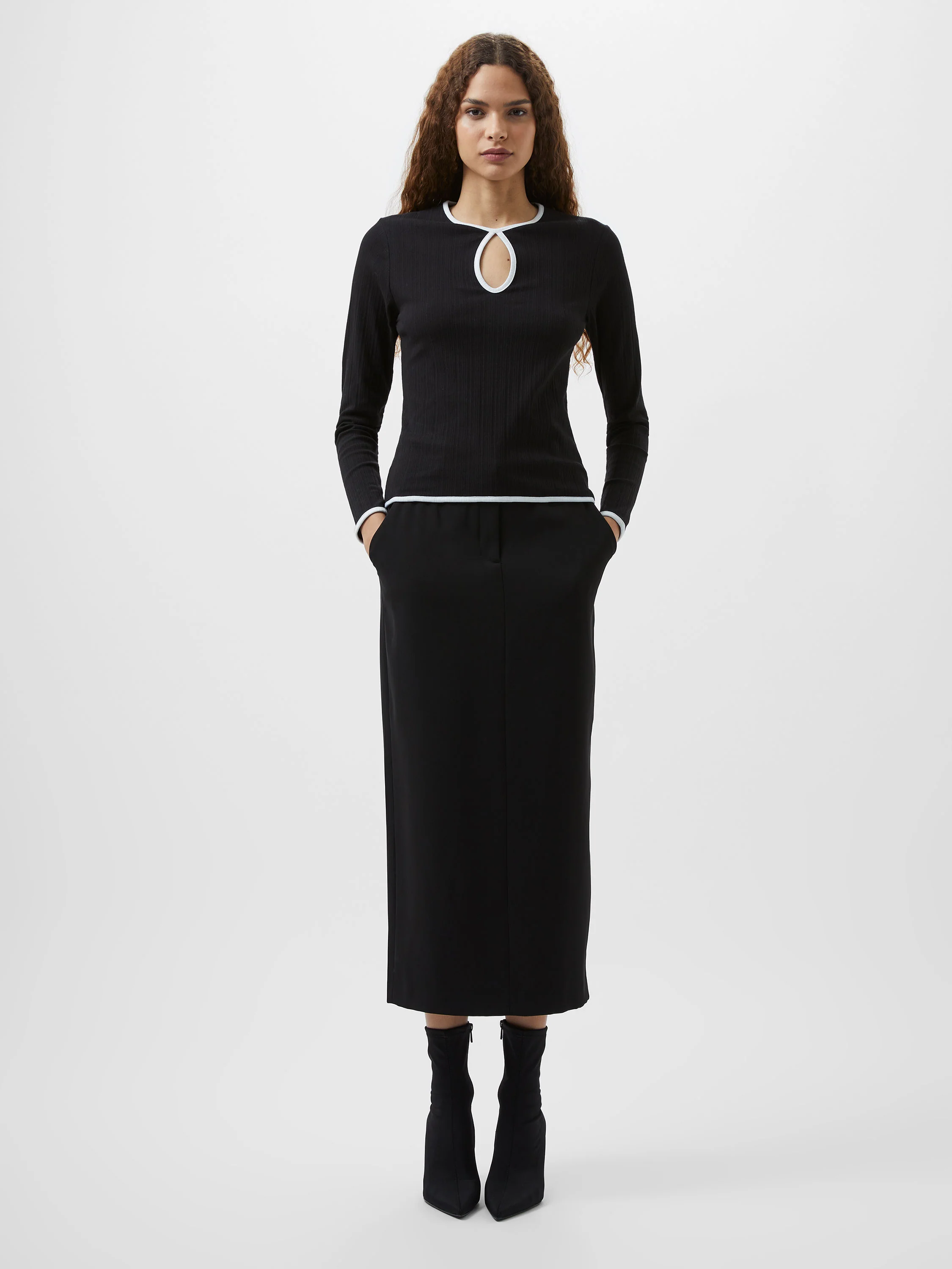 Sasia Rib Contrast Binding Top - Image 3