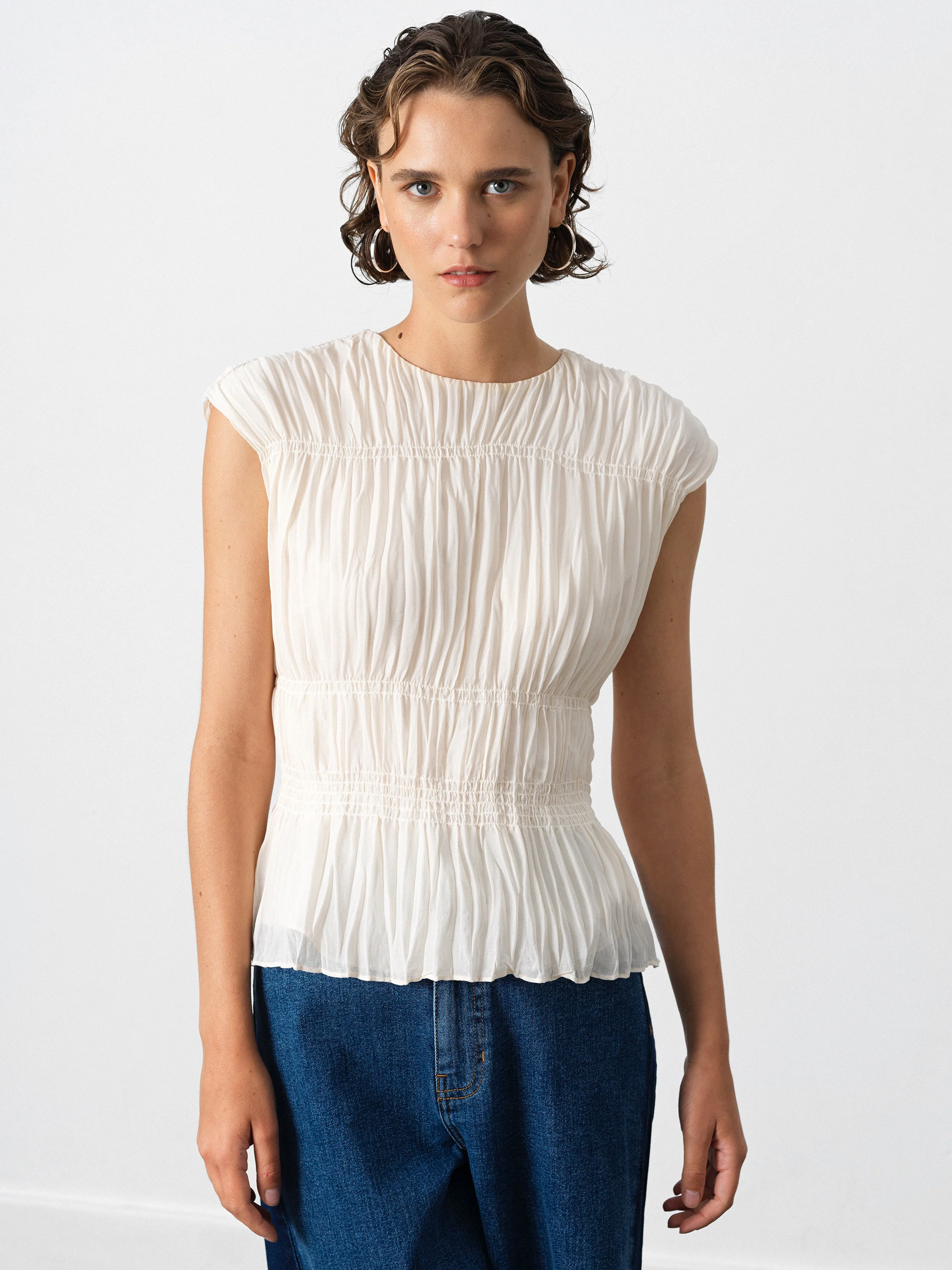 Saylor Pleated Georgette Sleeveless Top - Image 4